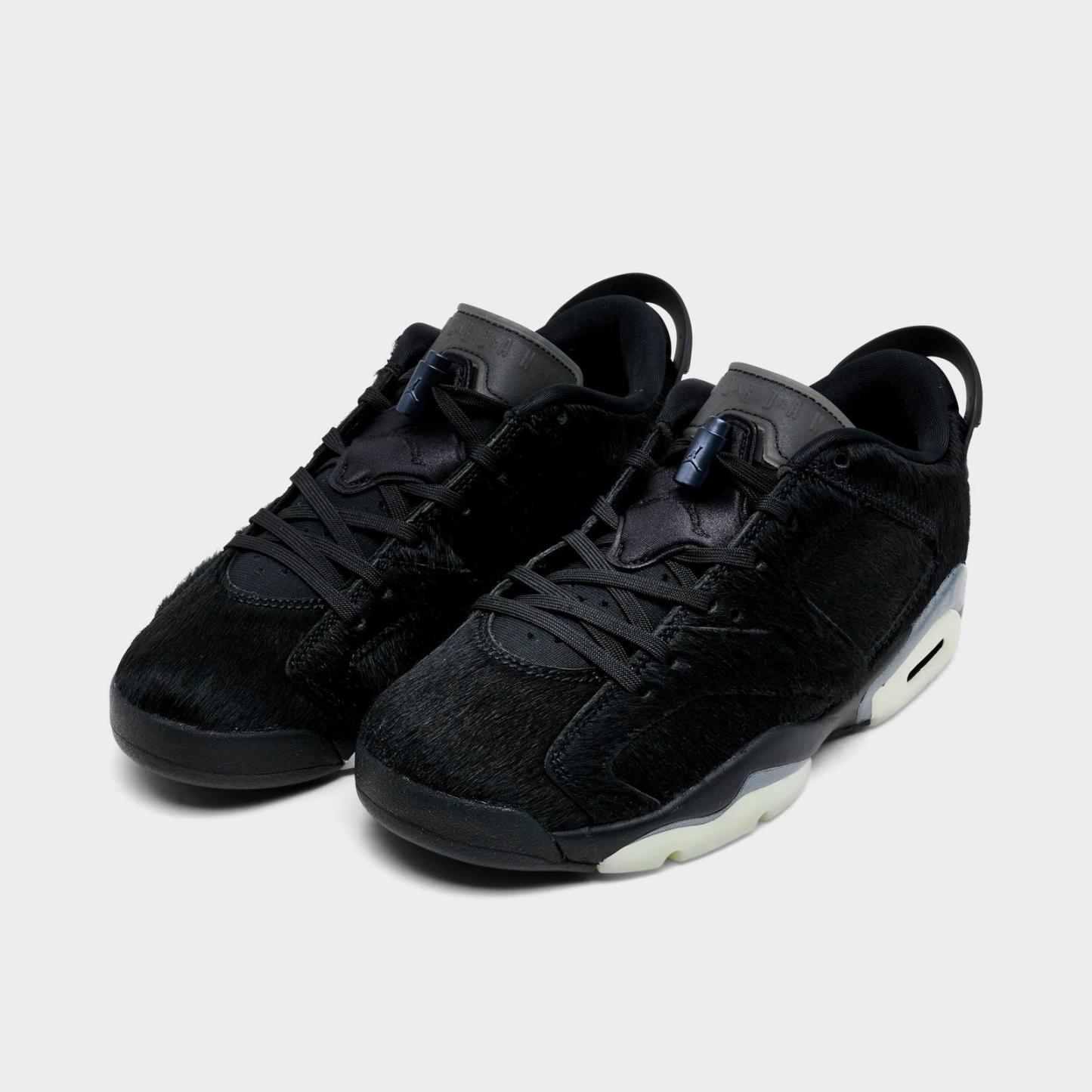 Women's Air Jordan Retro 6 Low Casual Shoes - Black/Black/Black - view 2
