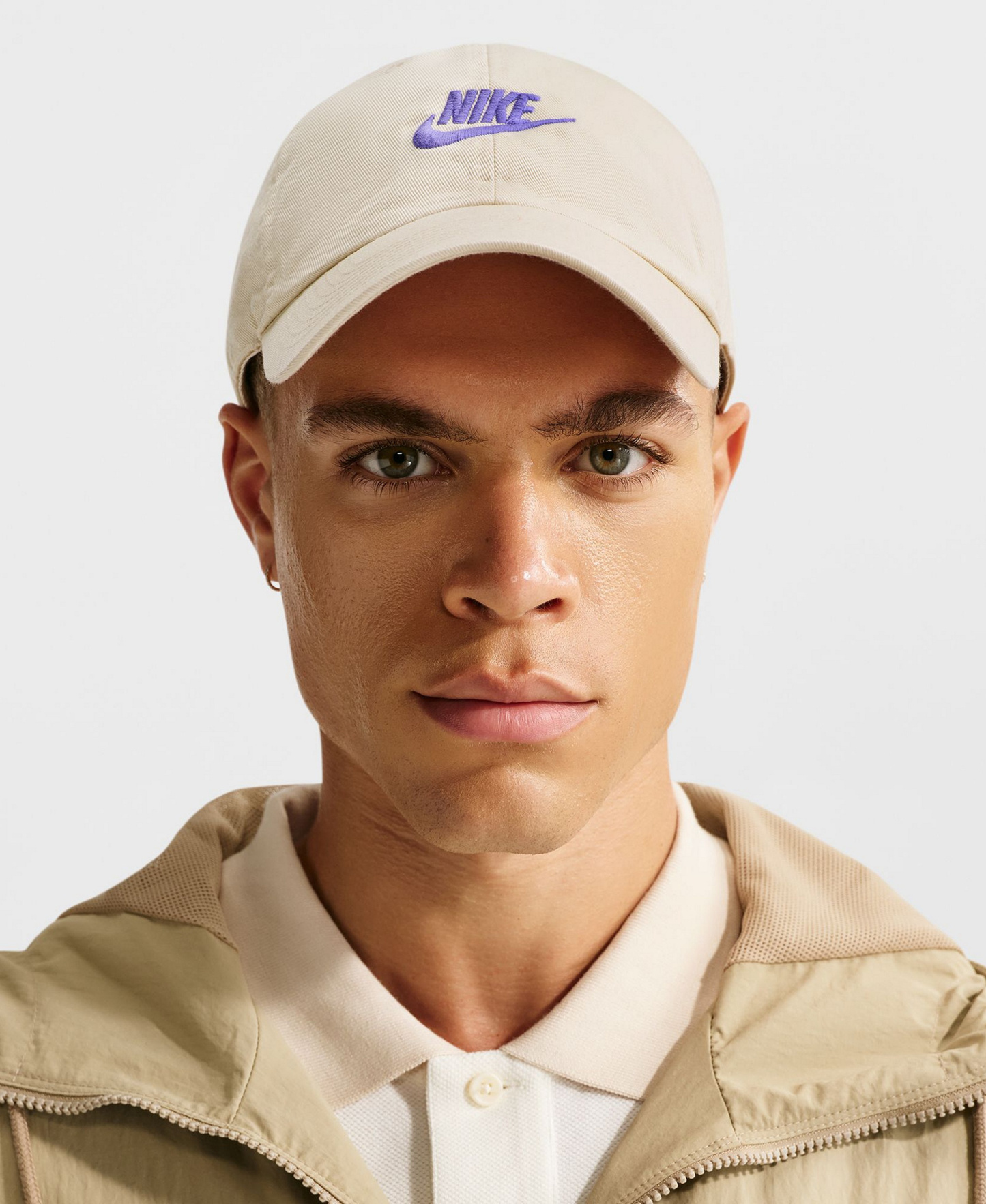 Nike Unisex Club Logo Embroidered Cap - Khaki/Court Blue