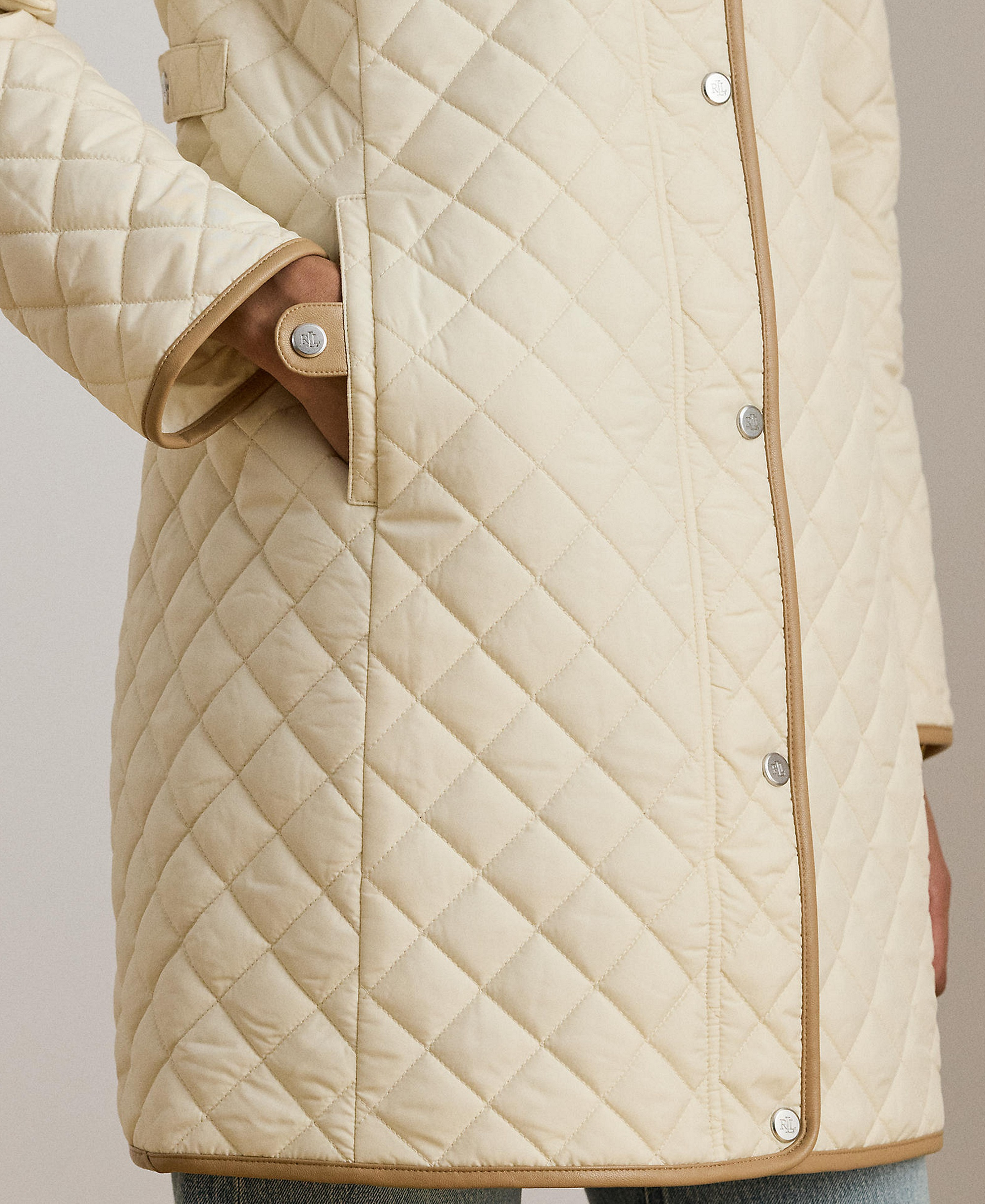 Lauren Ralph Lauren Womens Hooded Quilted Faux-Suede-Trim Coat - Moda cream