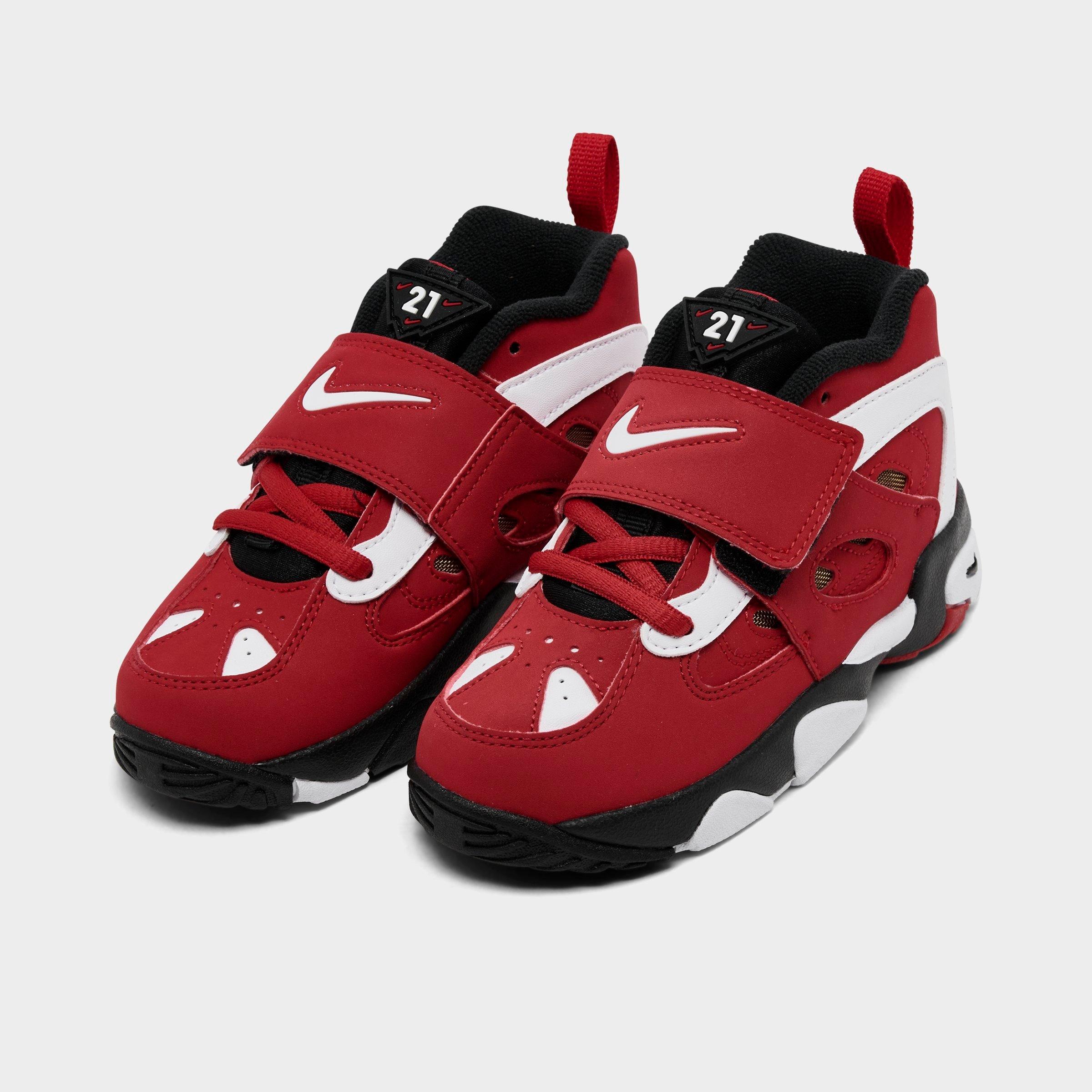 Kids' Toddler Nithtke Diamond Turf 2 Casual Shoes - Fire Red/White/Black/Metallic Gold - Both shoes facing left