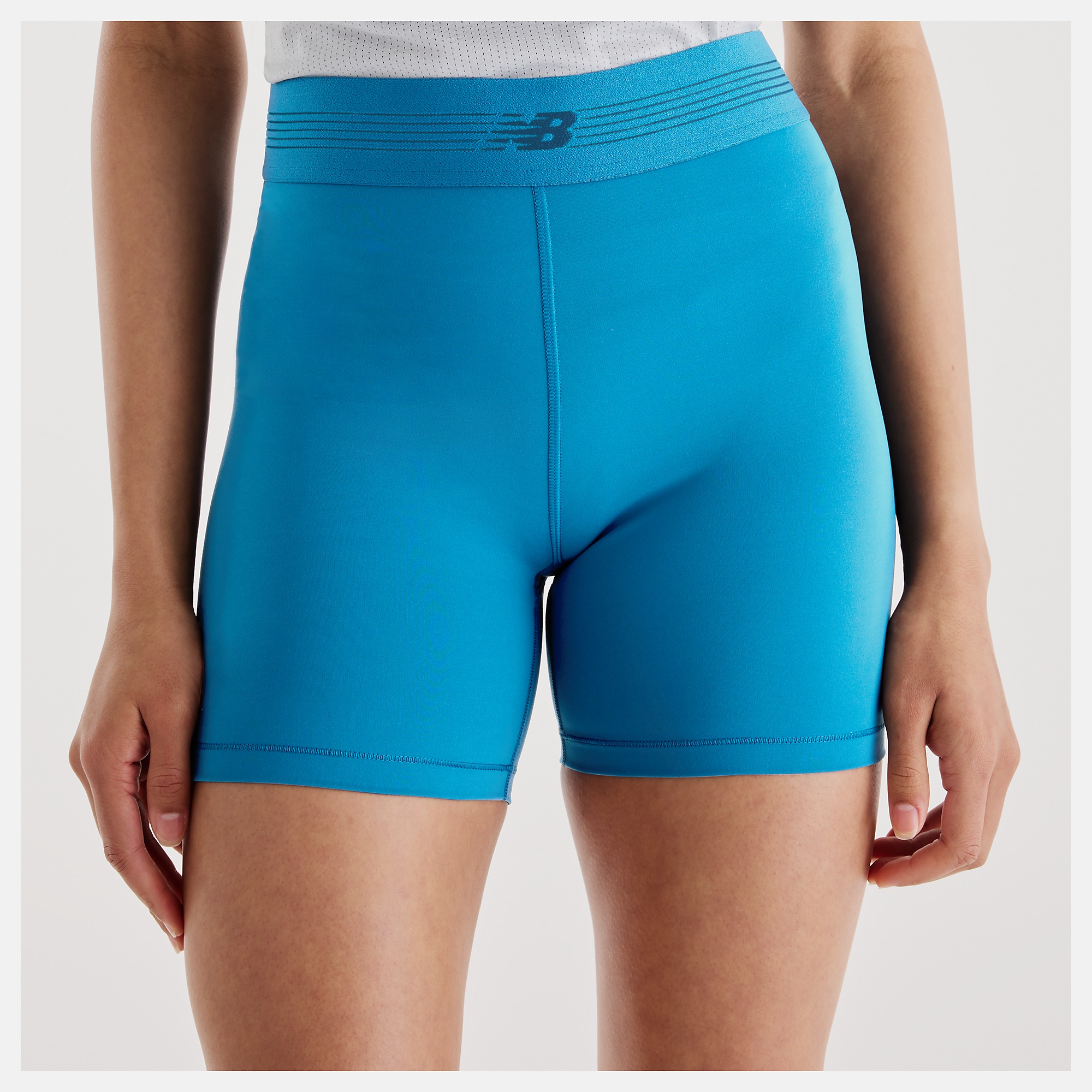 New Balance AC Train Fitted Short 5", WB61E4GEATD