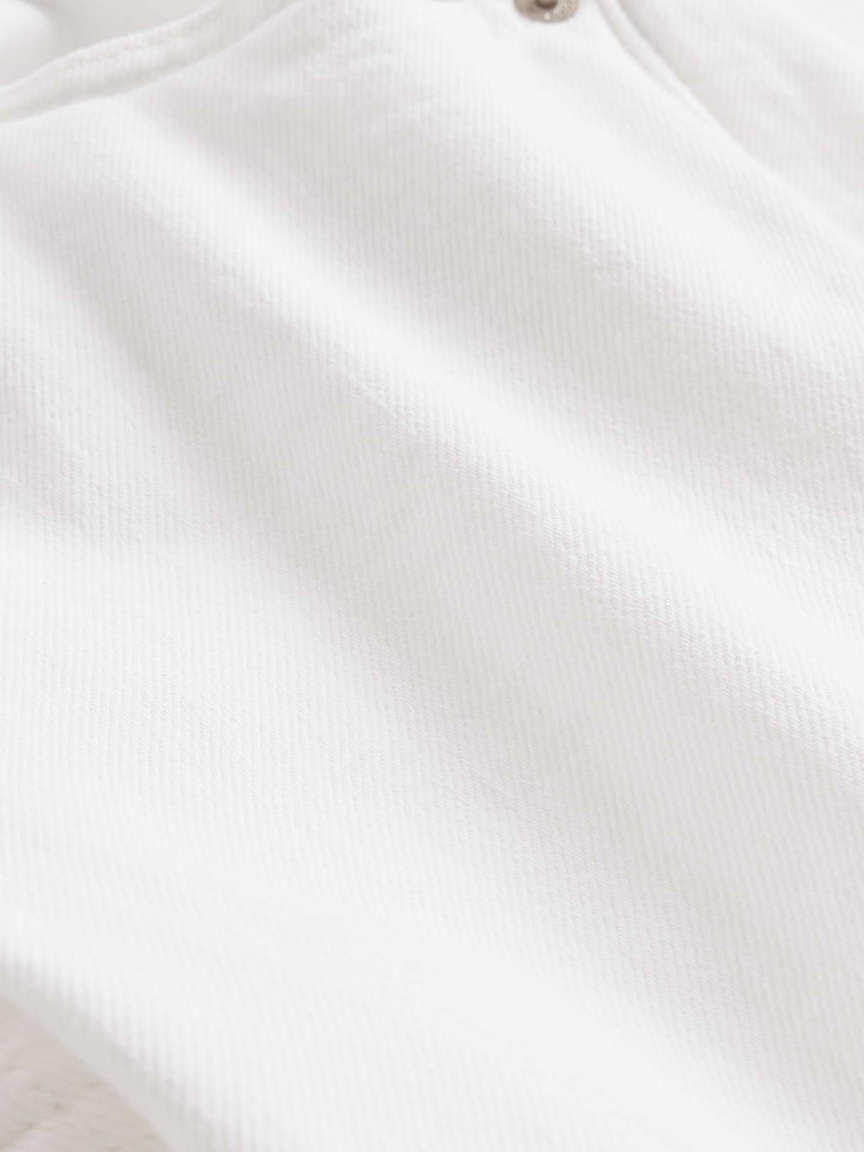 High Rise '90s Slim Straight Jeans - Optic white