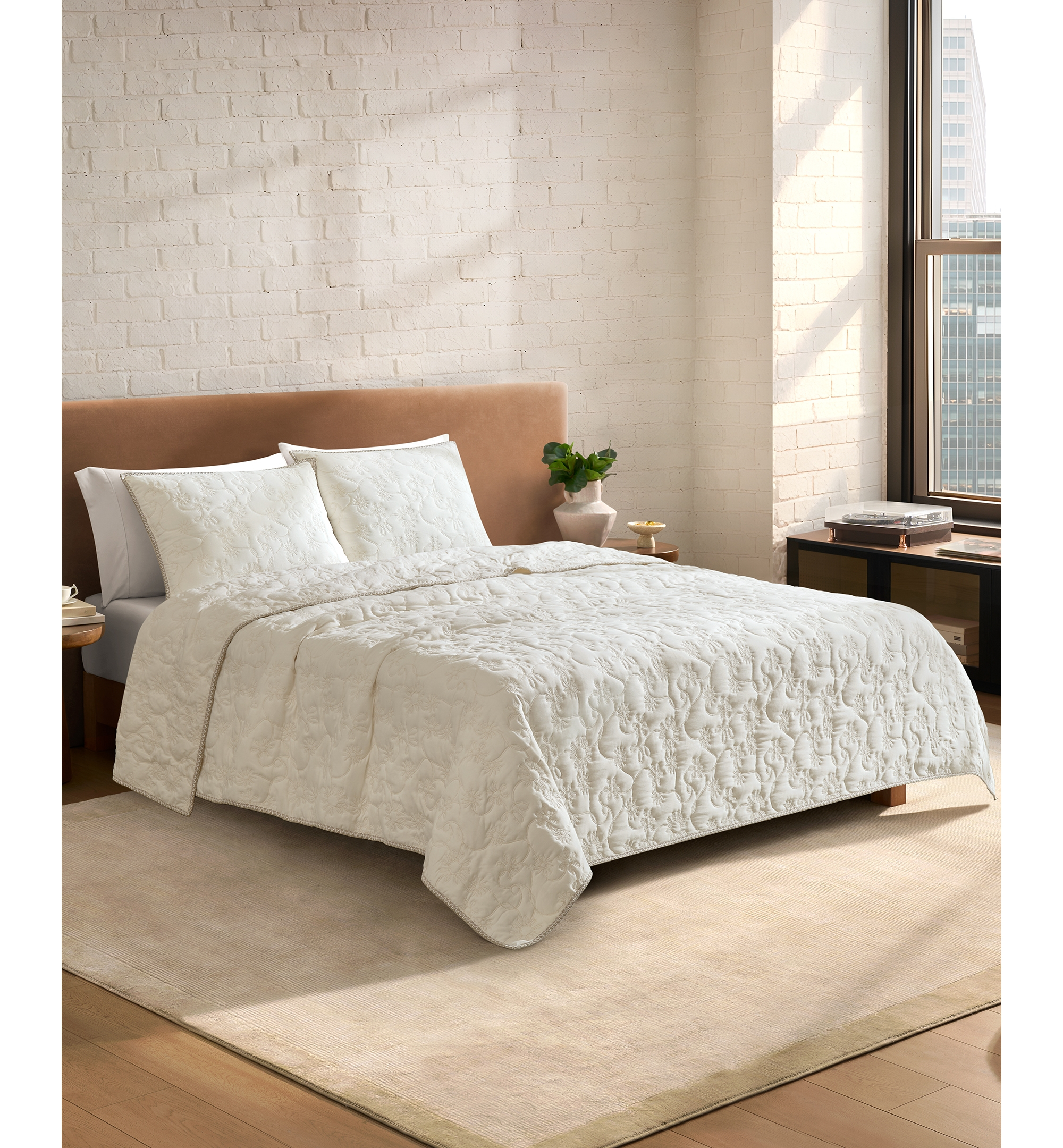 UGG® Botanic Lightweight 3-Piece Quilt Sets - Snow Birch