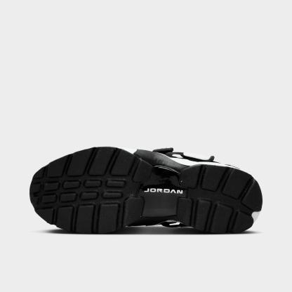 Women's Jordan Trunner LX Casual Shoes - White/Black/Reflective Silver - view 6
