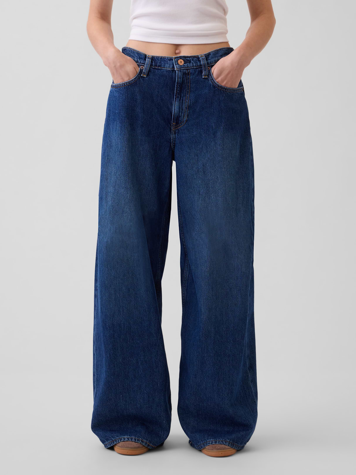 Low Slung Extra Baggy Jeans - Medium indigo