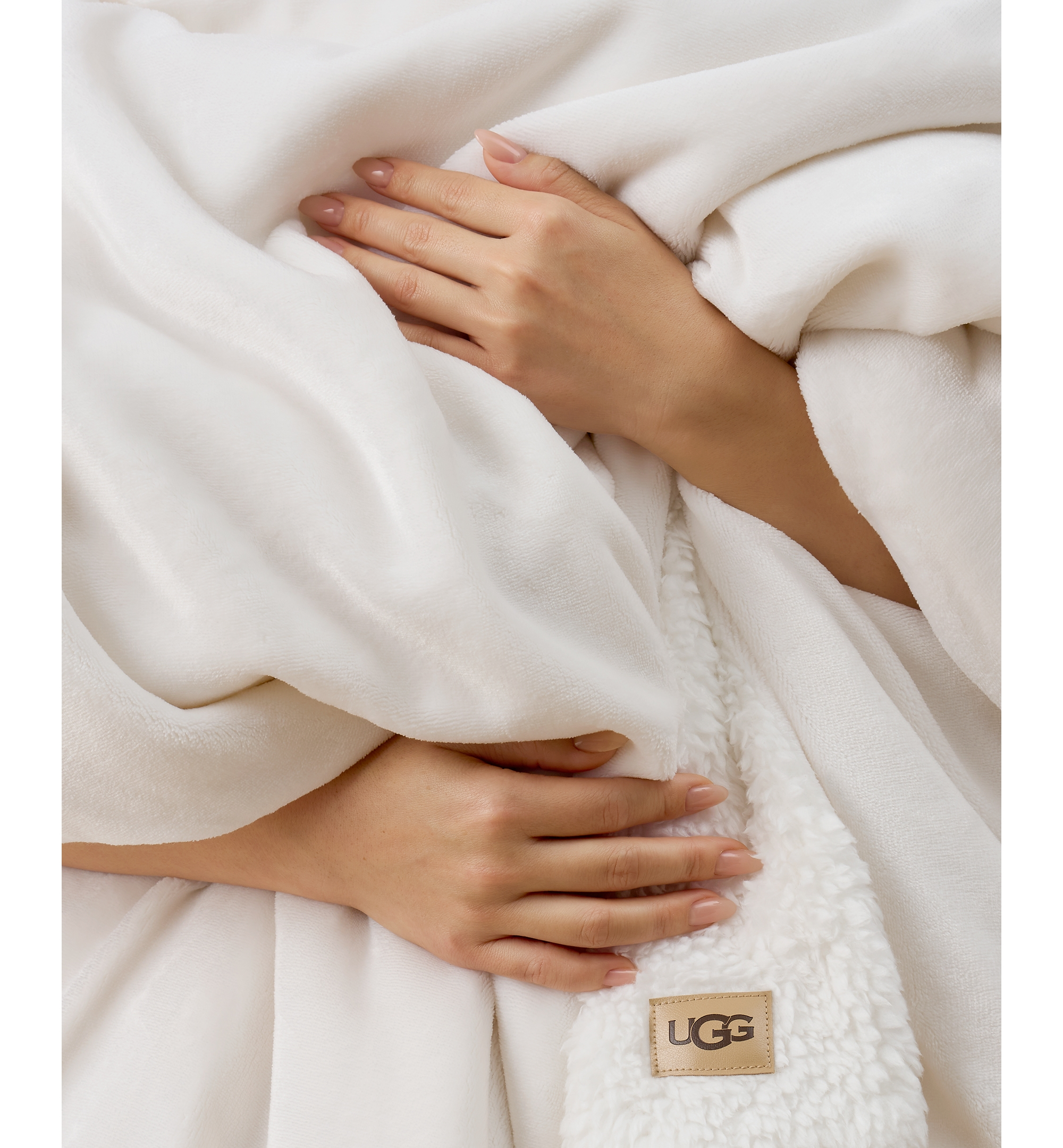 UGG® Avery Reversible Throw, 50" x 70" - Snow