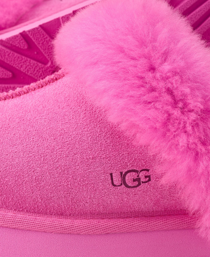 UGG® Kids Round Toe Disquette Slippers - Bright Fuchsia