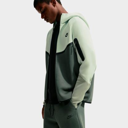 Men's Nithtke Tech Fleece Shorts - Camo Green/Black