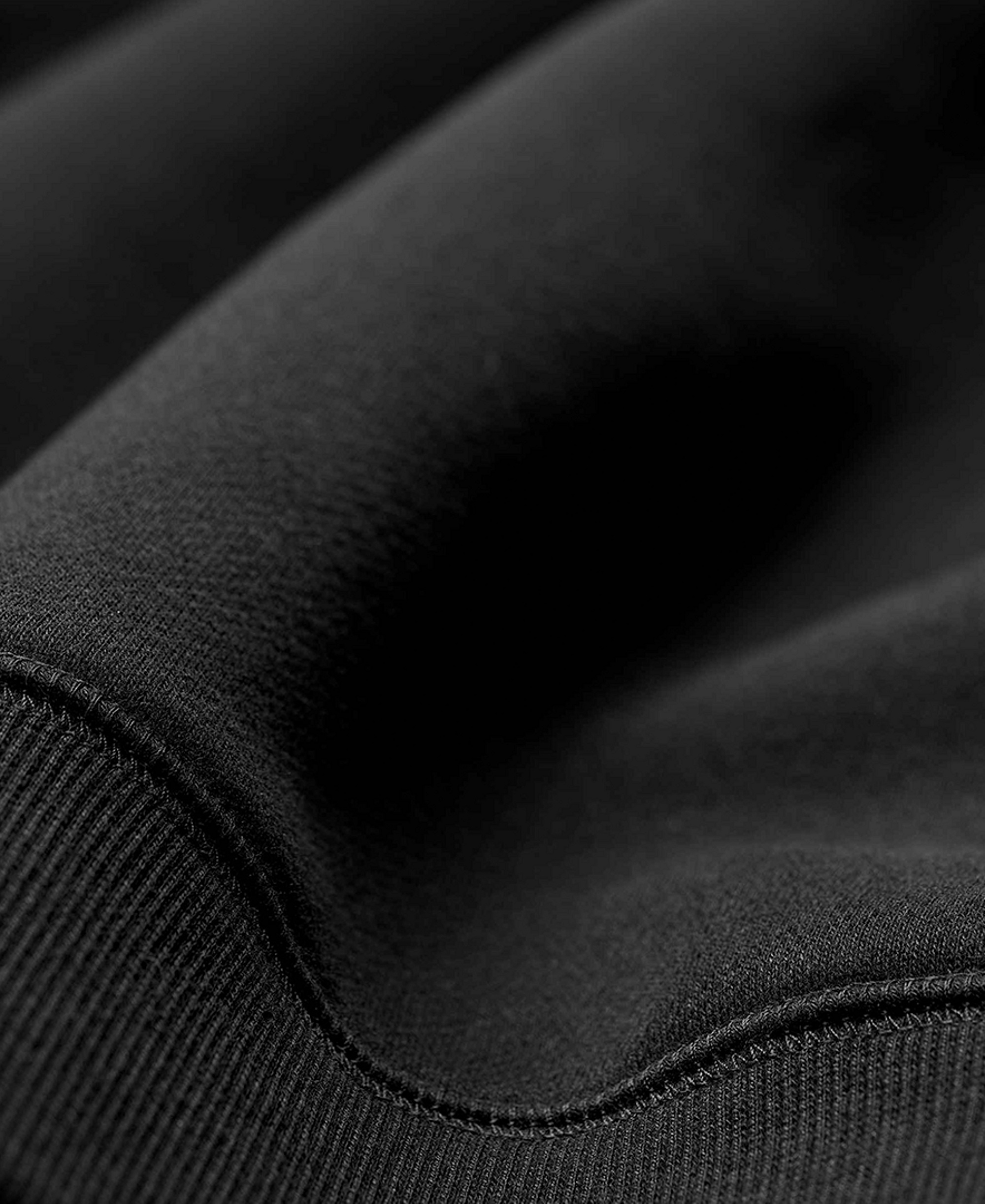UGG Women's Logo Crewneck Sweatshirt - Black