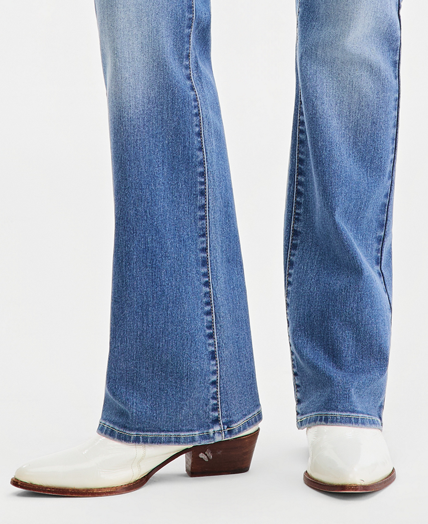 Levi's 725 High-Waist Classic Stretch Bootcut Jeans - Eternal Indigo Mid