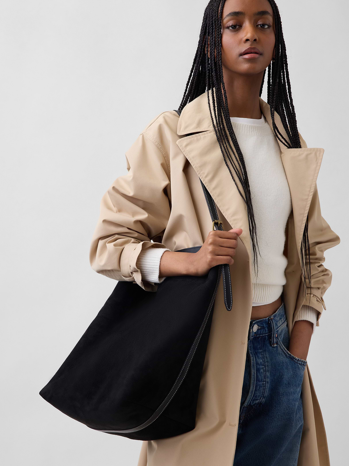 Vegan Suede Bucket Bag - True black
