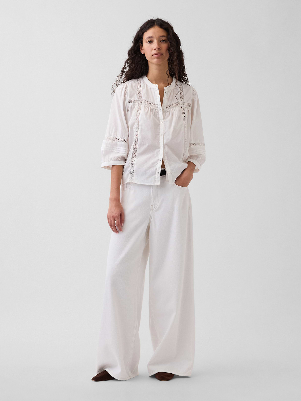 Lace-Trim Button-Front Swing Top - New off white