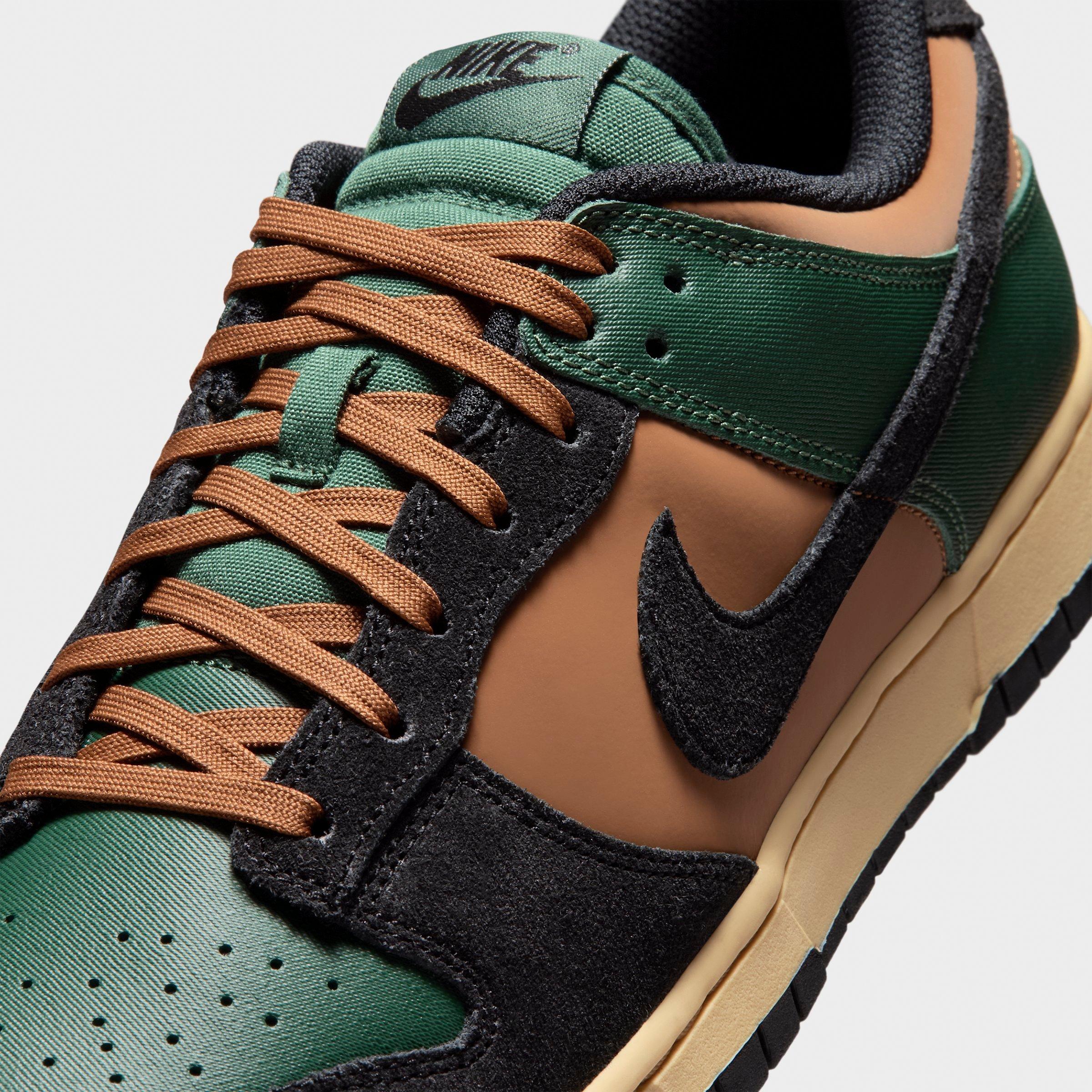 Men's Nithtke Dunk Low Retro Casual Shoes - Part 1 - Fir/Light British Tan/Sesame/Black - Detail shot