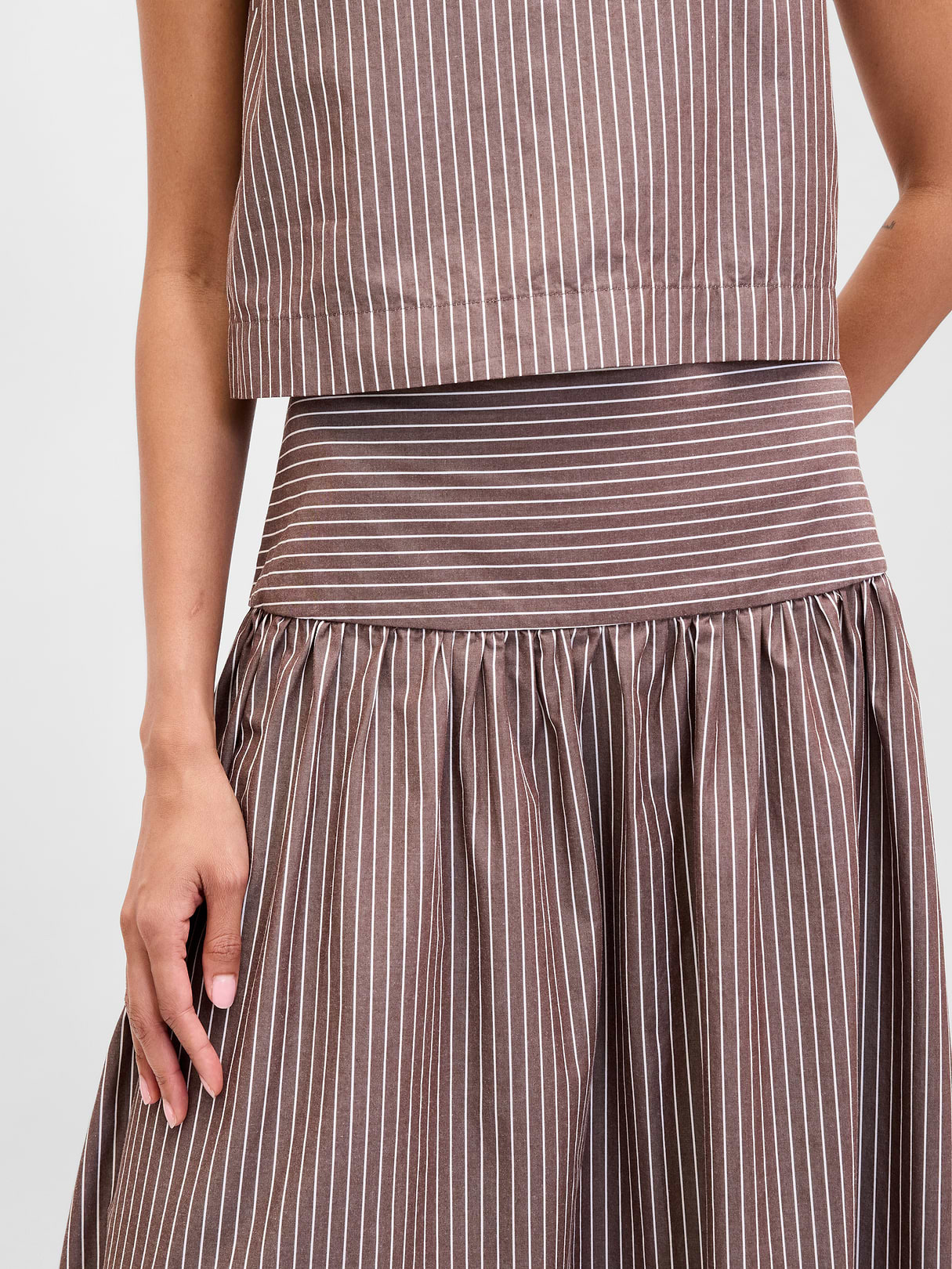 Poplin Drop-Waist Maxi Skirt - Brown stripe
