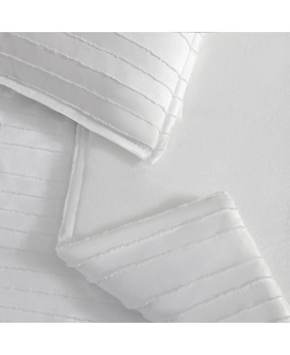 UGG® Devon Textured 2-Pc. Comforter Set, Twin/Twin XL - White
