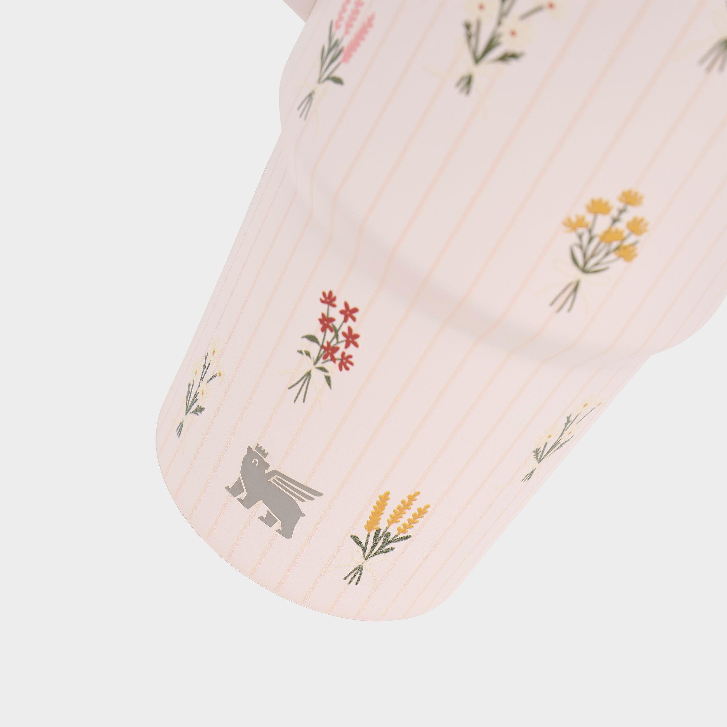 Stanley x Caitlin Clark Quencher ProTour Flip Straw Tumbler (30 oz) - Rose Quartz Bouquet