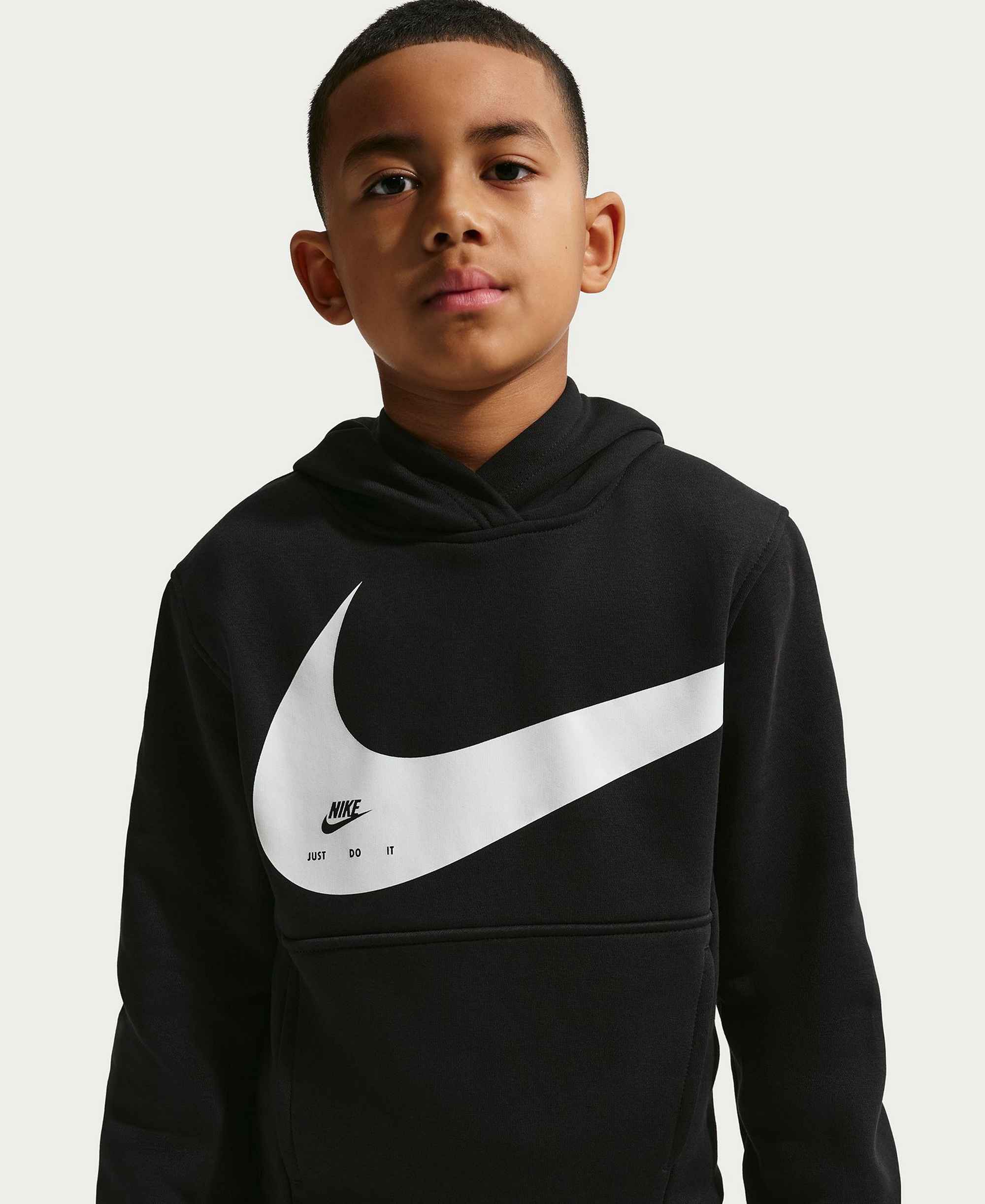 Nike Boys' and Girls' 7-20 Sportswear Club Long-Sleeve Hoodie - Black/White