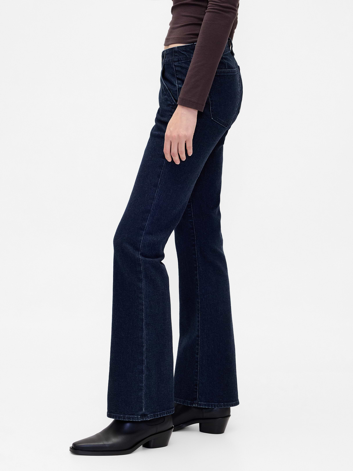 Low Rise Long & Lean Split-Hem Jeans - Dark rinse