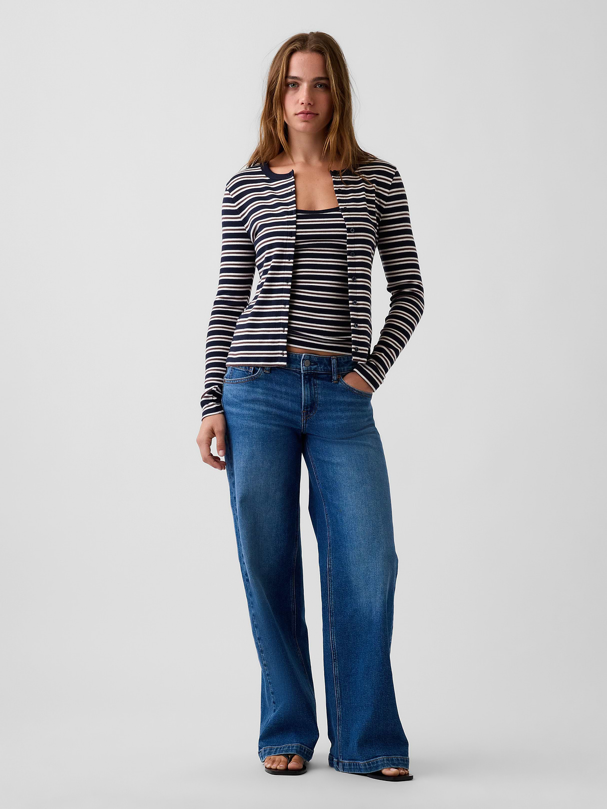 Modern Crewneck Cardigan - Navy blue stripe
