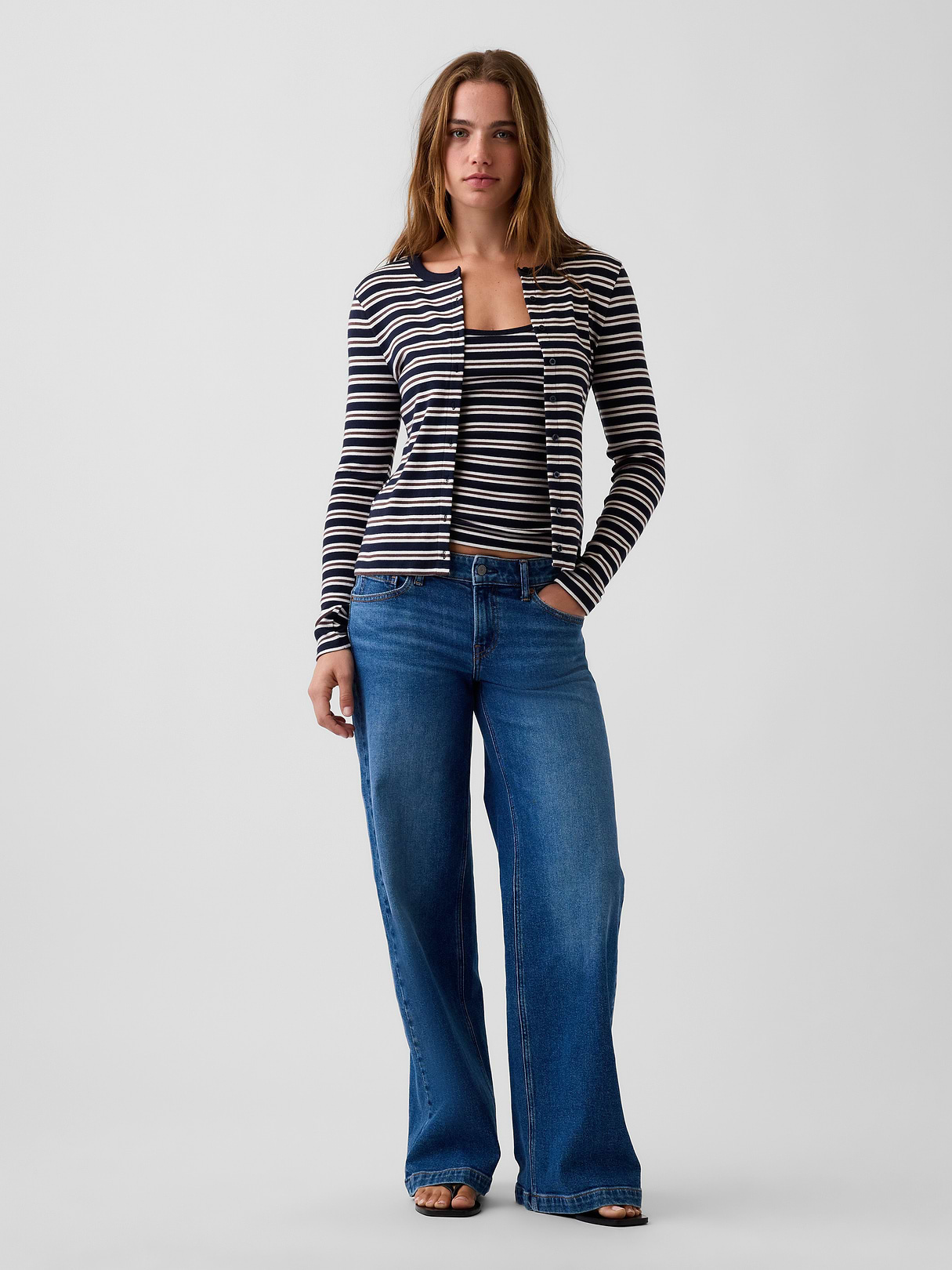 Modern Crewneck Cardigan - Navy blue stripe