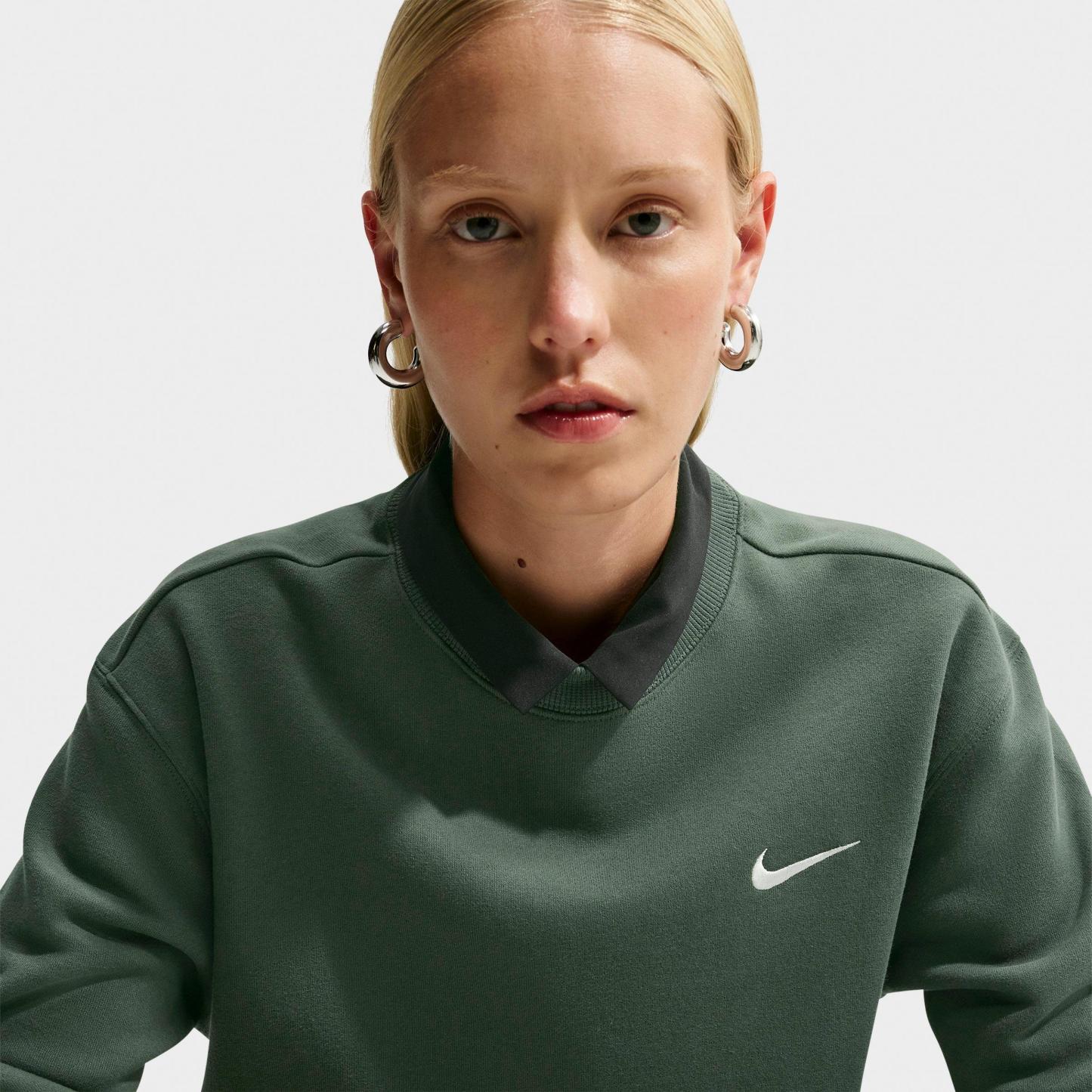 Women's Nithtke Studio Fleece Medium Weight Crewneck Sweatshirt - Camo Green/Sail