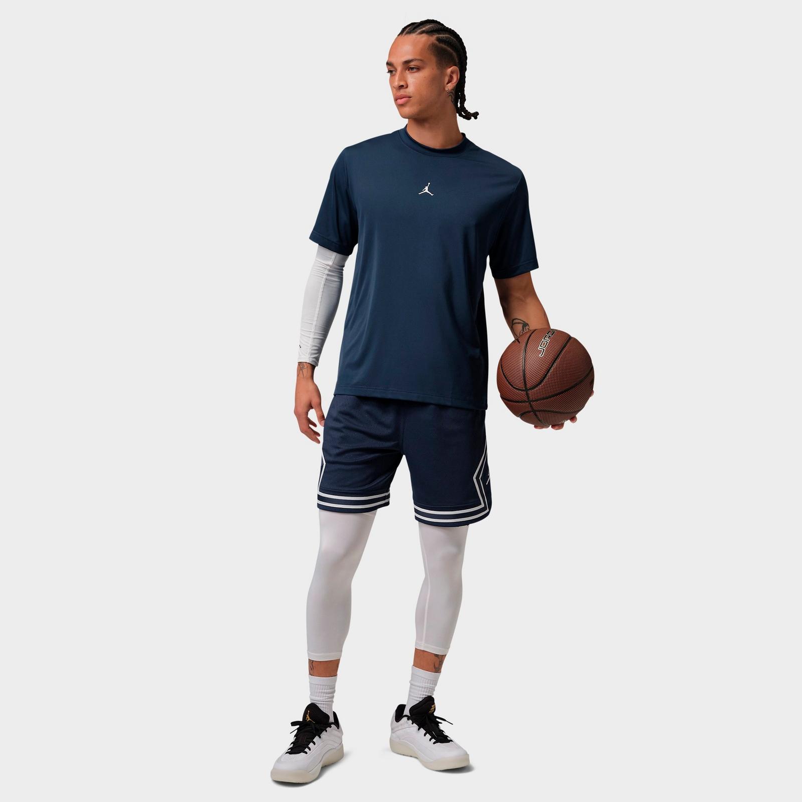 Men's Jordan Sport Essentials Dri-FIT Training T-Shirt - Midnight Navy - view 2