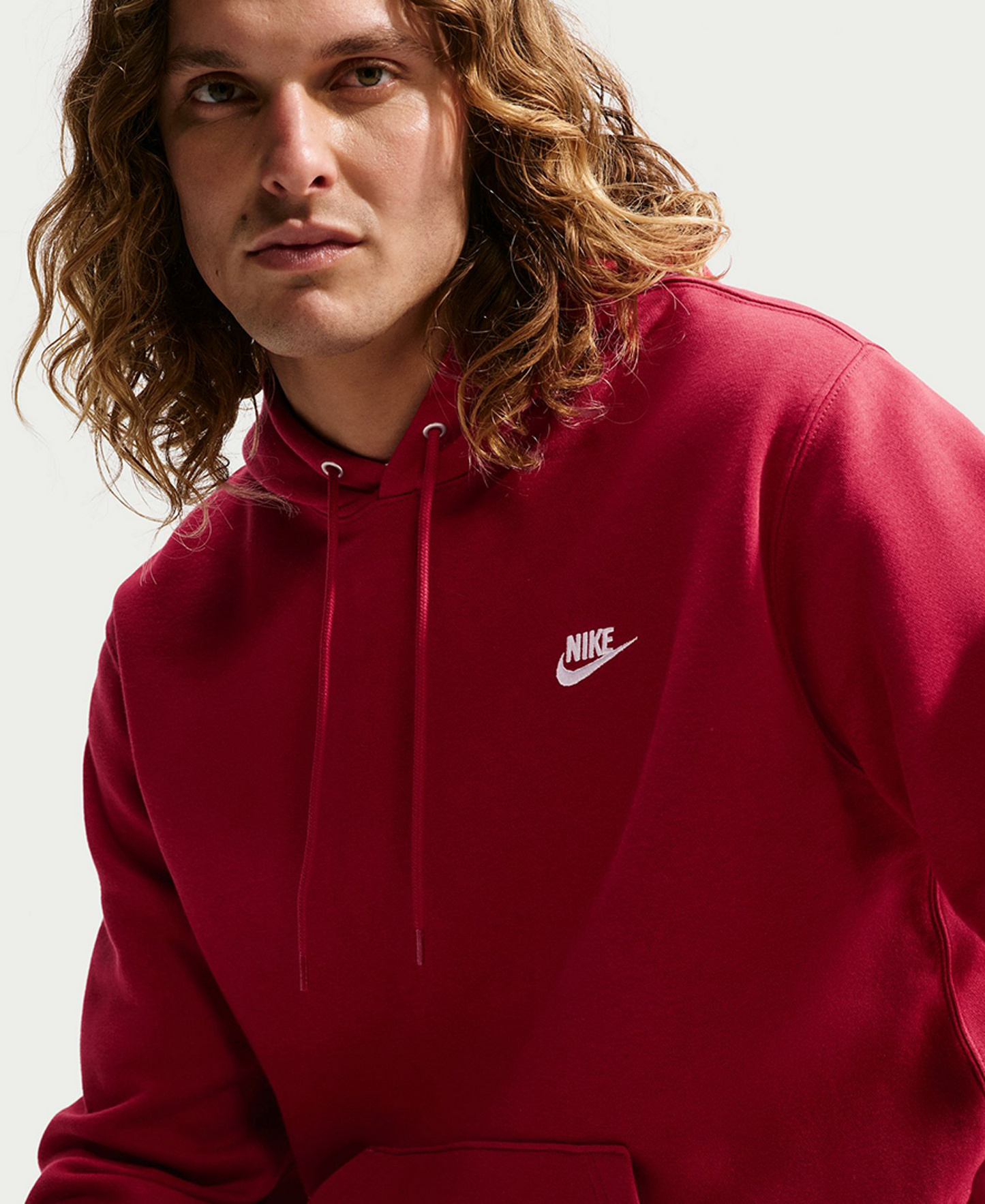 Nike Men's Club Pullover Fleece Hoodie Logo - Tough Red/White