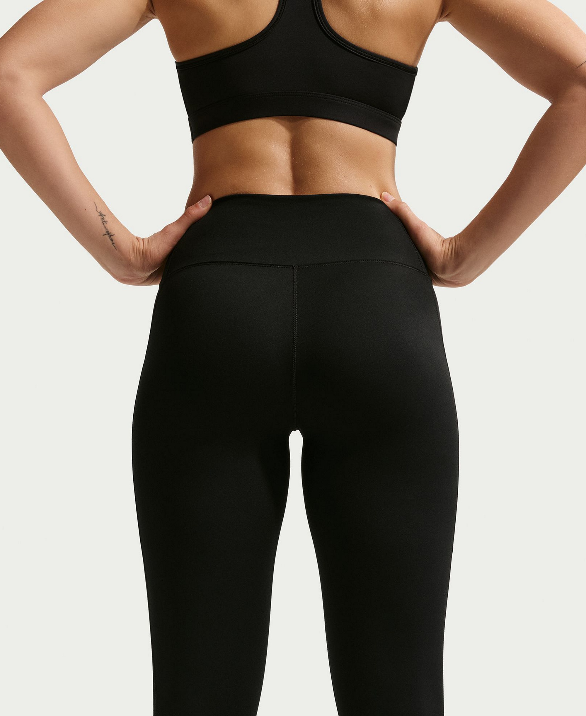 Nike Women's One High-Waist 7/8-Leggings - Black/White