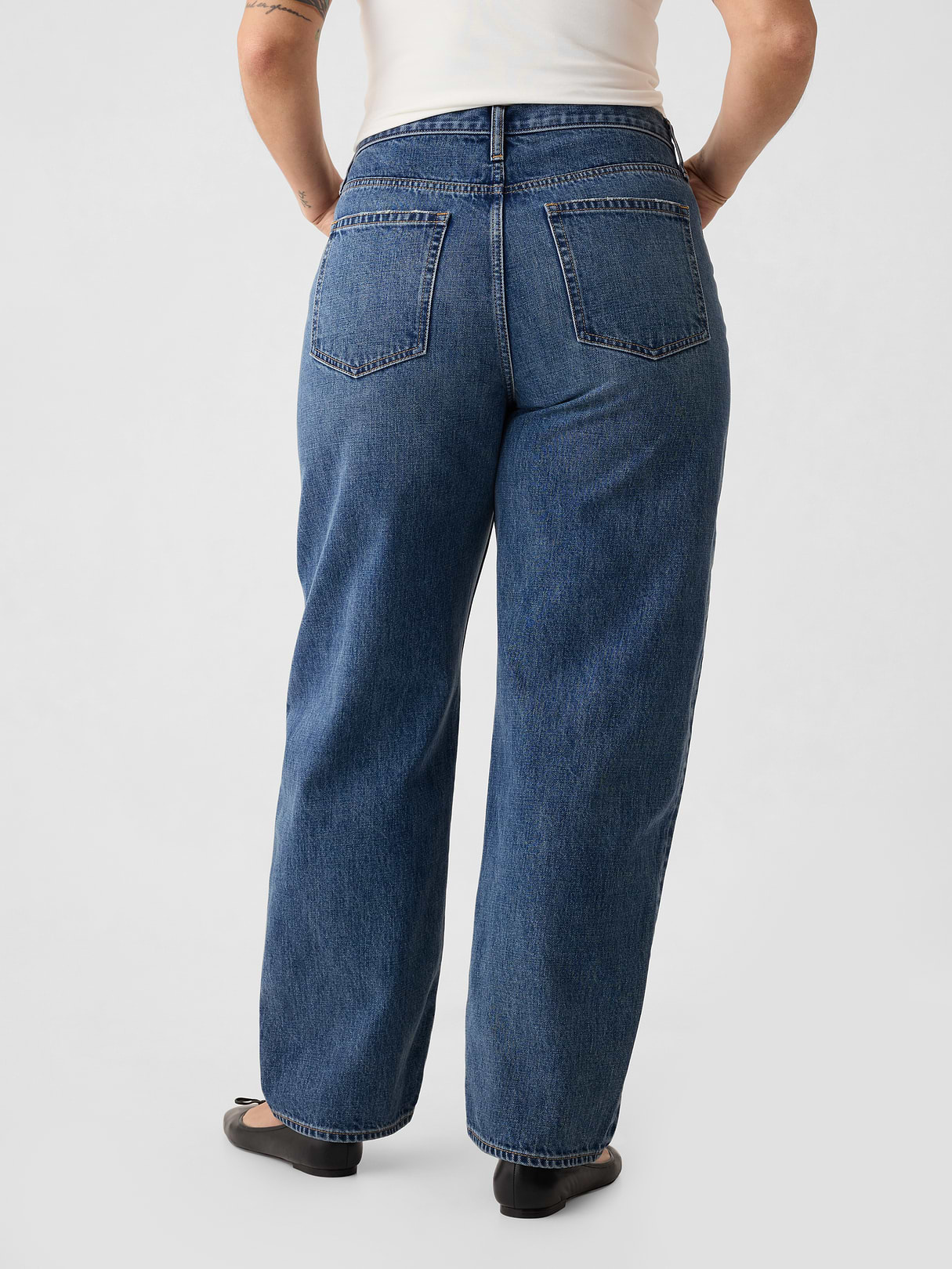 High Rise Barrel Cargo Jeans - Medium wash