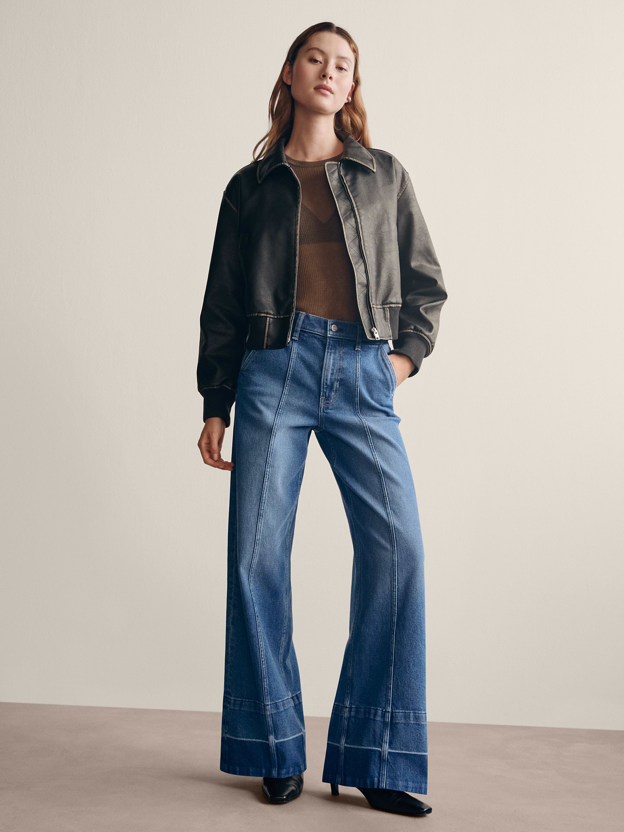 High Rise Stride Wide-Leg Jeans - Medium indigo