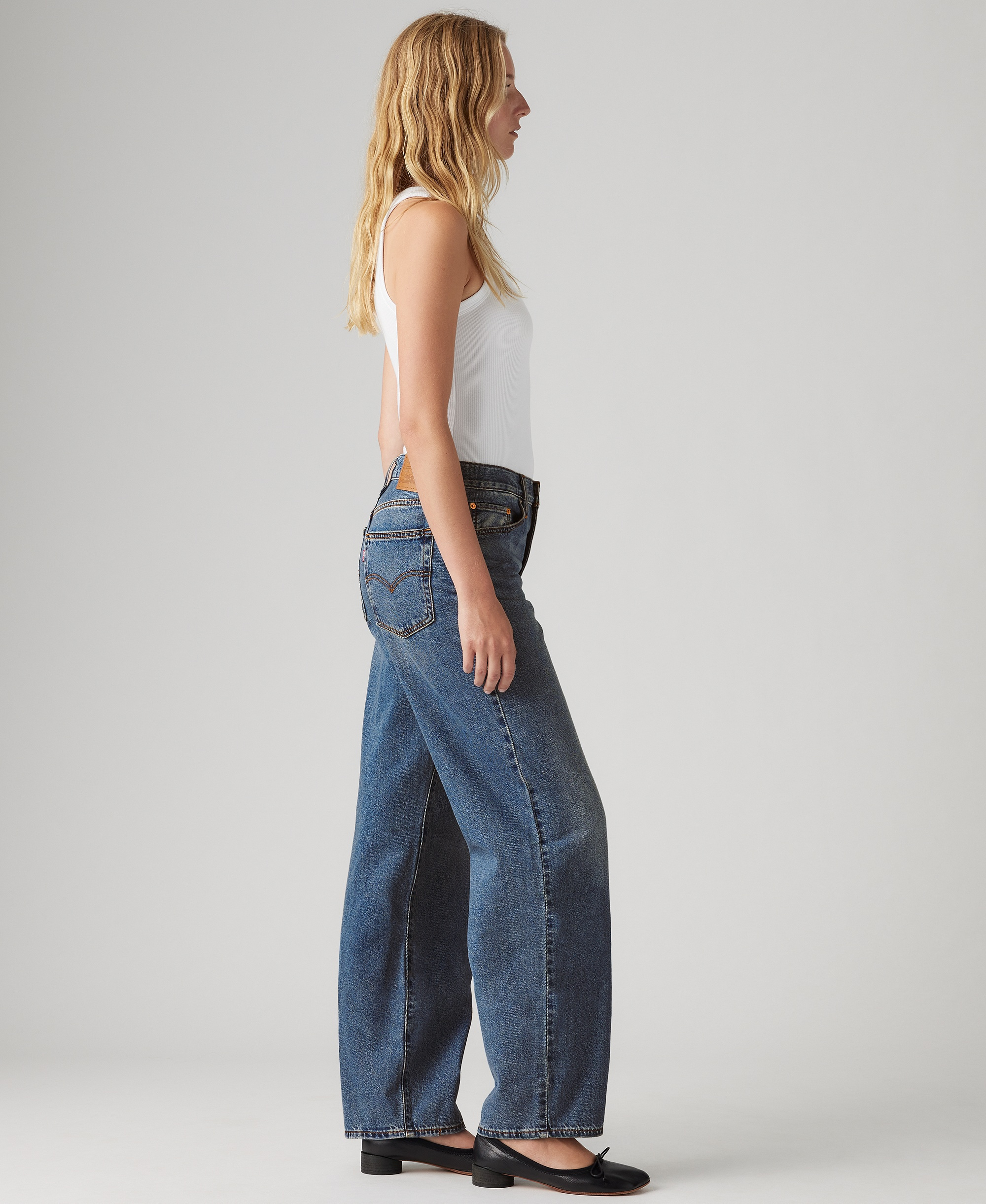 Levi's Premium Women's Mid-Rise Baggy Dad Jeans - Shes Nice