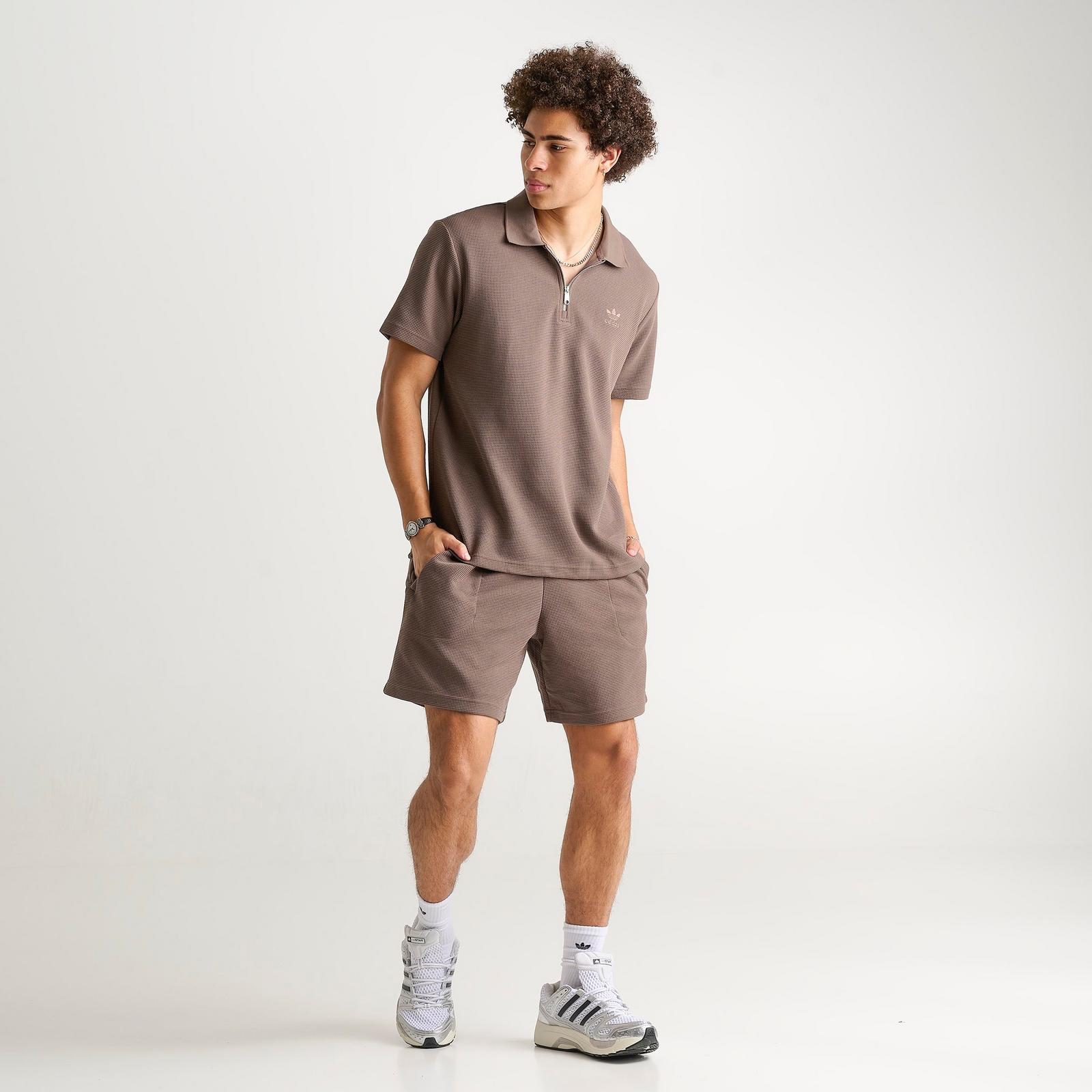 Men's adidas Originals Trefoil Essentials Waffle Shorts - Earth Strata - view 2