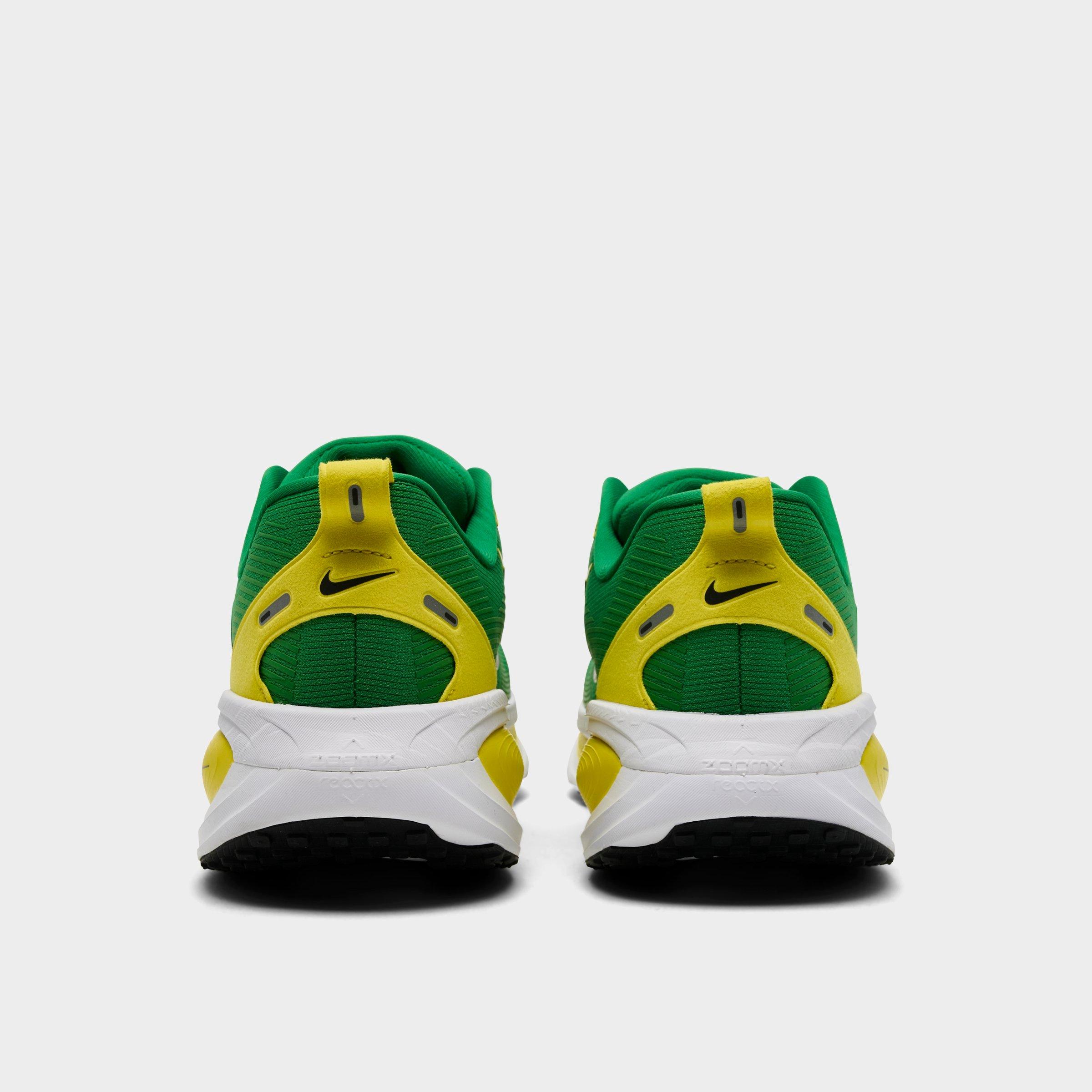 Men's Nithtke Vomero 18 Purdue Boilermakers Running Shoes - Part 1 - Apple Green/White/Black - Back view