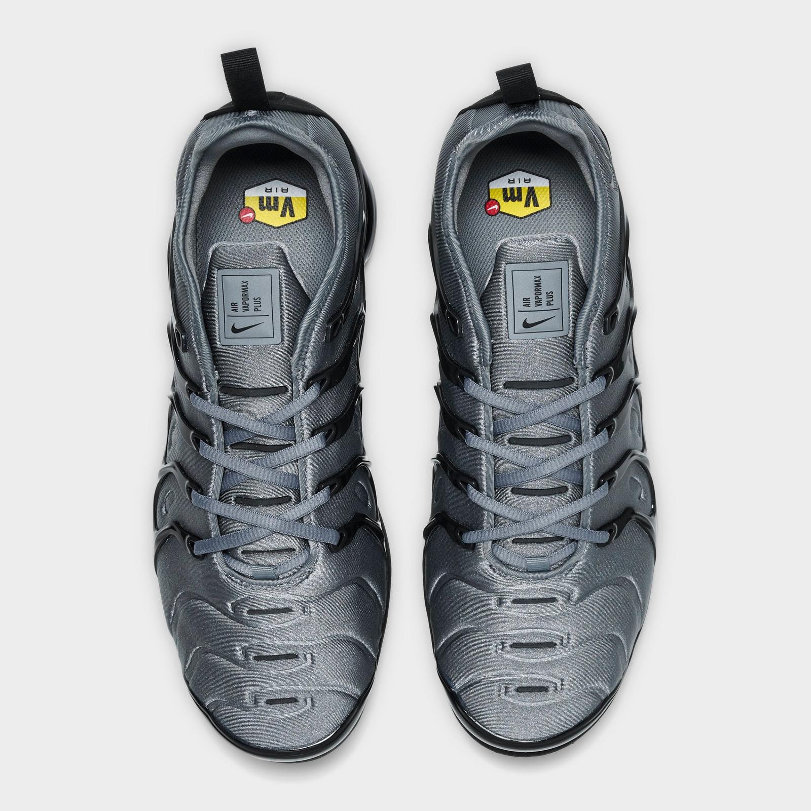 Men's Nike Air VaporMax Plus Running Shoes - Cool Grey/Black
