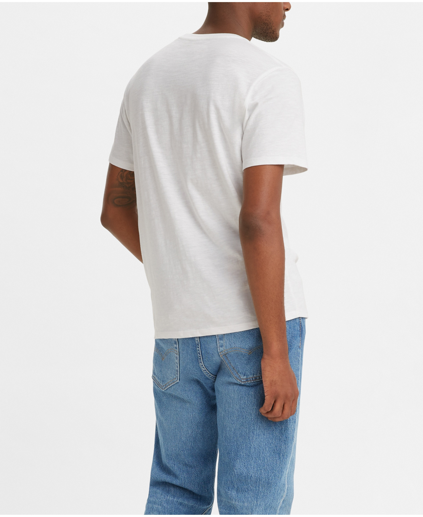 Levi's Men's Classic Pocket Crewneck Short-Sleeve T-Shirt - White