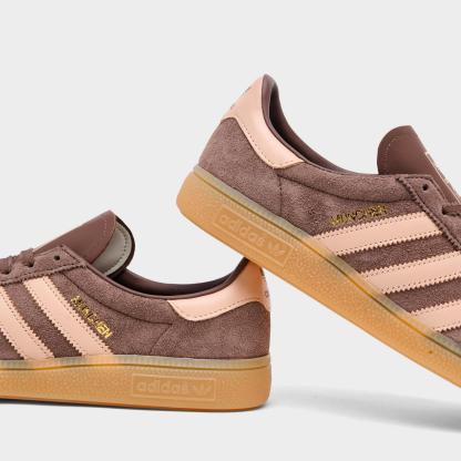 Women's adidas Originals München Casual Shoes - Earth Strata/Halo Blush/Gum - view 3