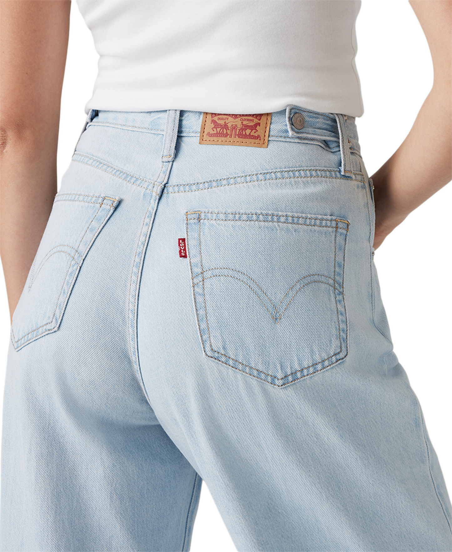 Levi's Women's Cinch-Waist Lightweight Baggy Jeans - Never Going To Change