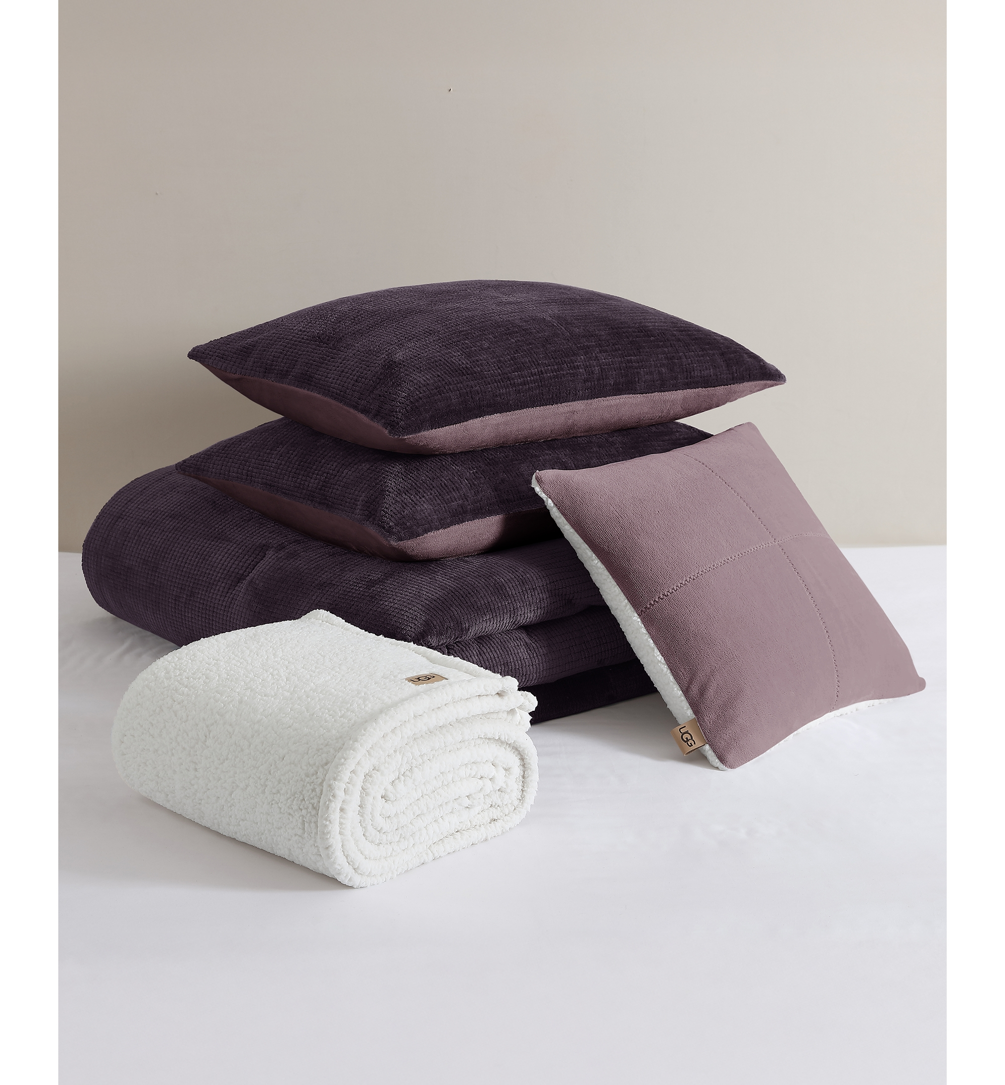 UGG® Brody Reversible Comforter Sets - Fiction