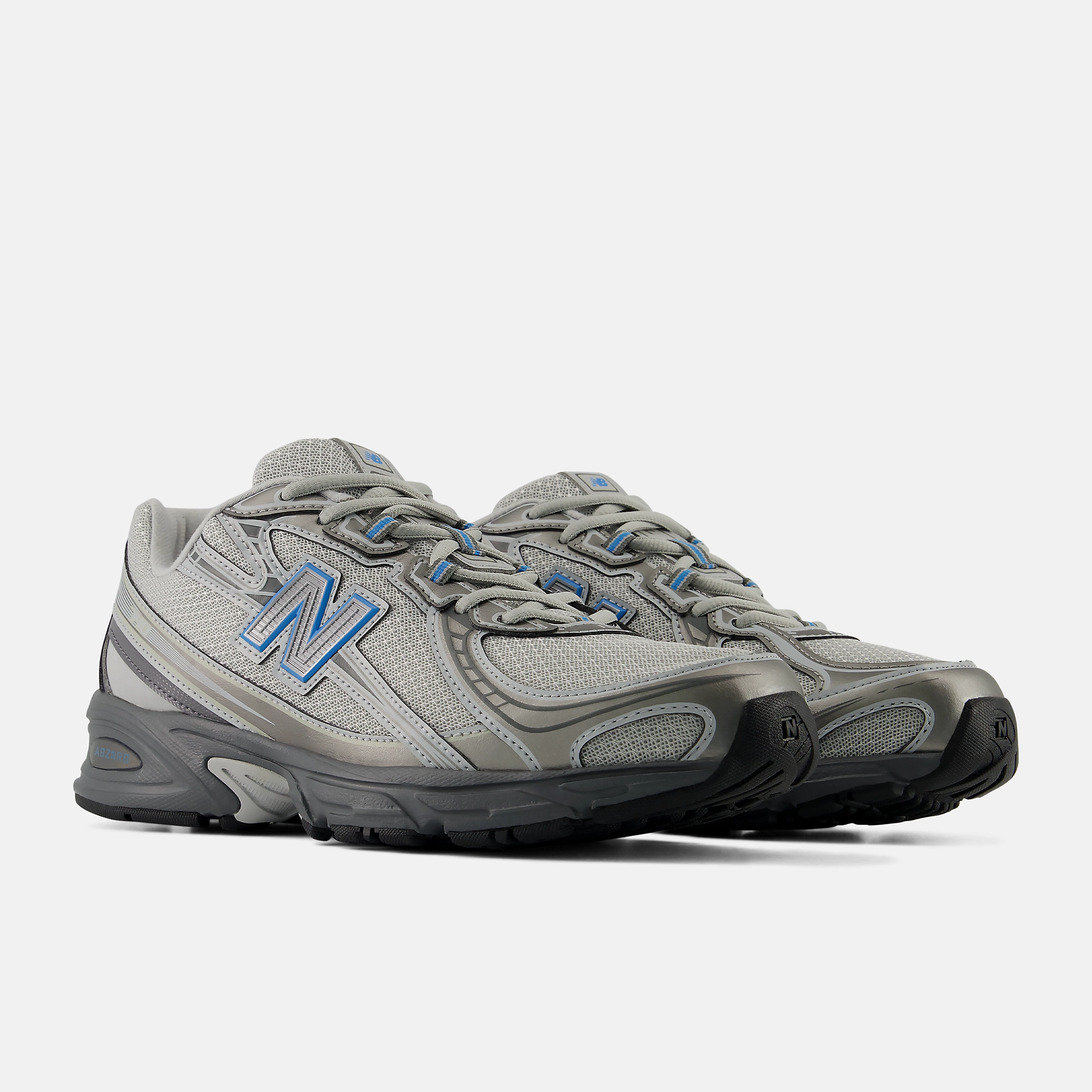 New Balance 740, U740869