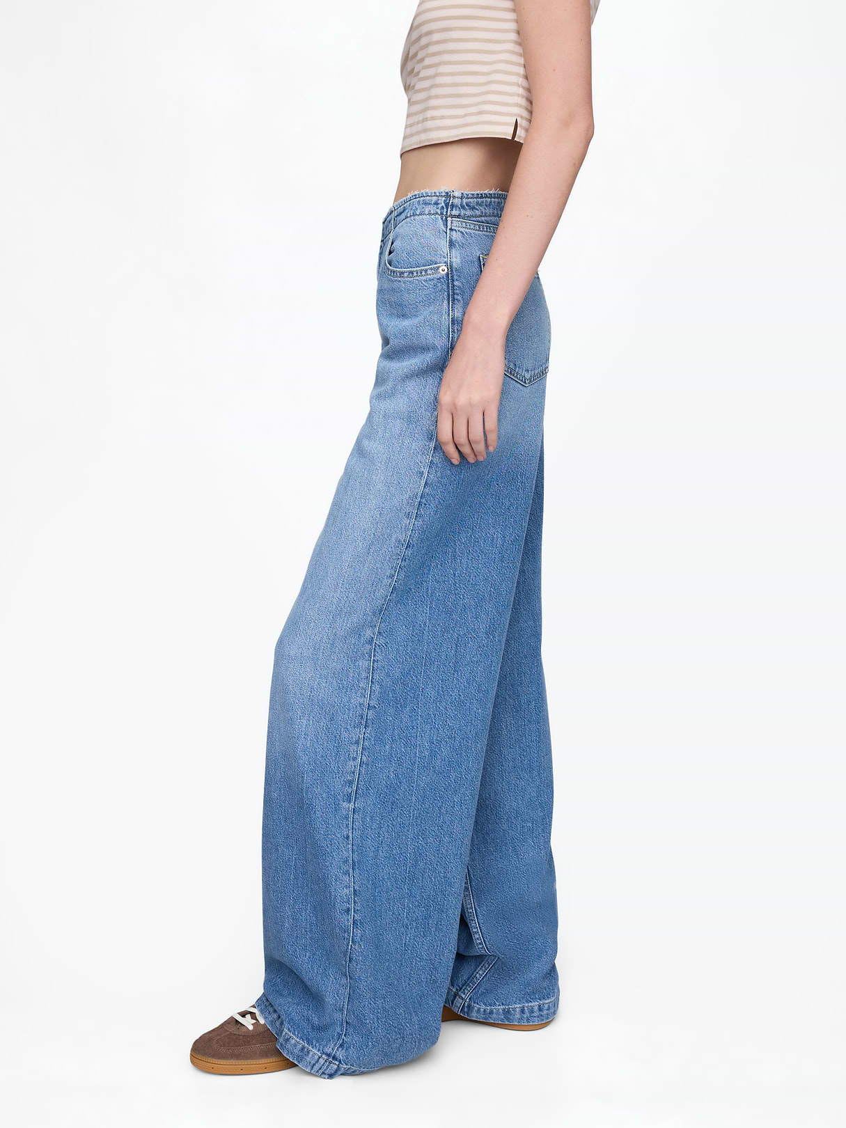 Mid Rise UltraSoft Baggy Jeans - Washed indigo
