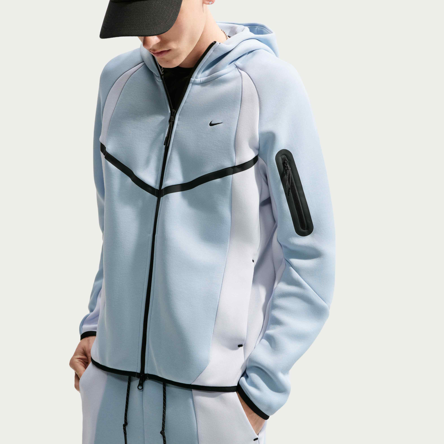 Nike Tech Men's Colour-Block Full-Zip Fleece Windrunner Jacket - Light Armoury Blue/Football Grey/Black