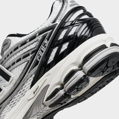 Men's New Balance 1906R Casual Shoes - Silver Metallic/Black/Sea Salt - view 3