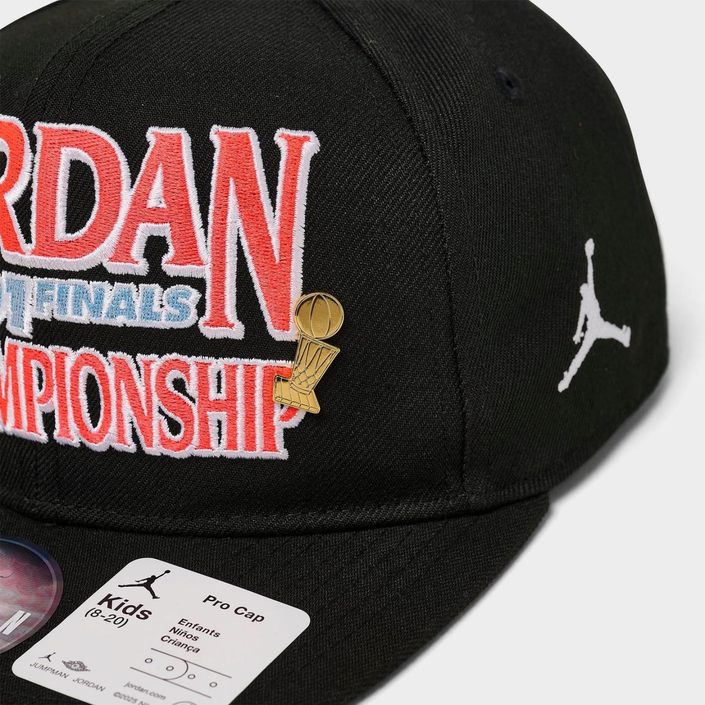 Jordan AJ6 1991 Finals Pro Snapback Hat - Black - view 8