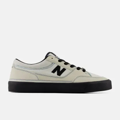 New Balance NB Numeric Franky Villani 417 Low, UN417LCR