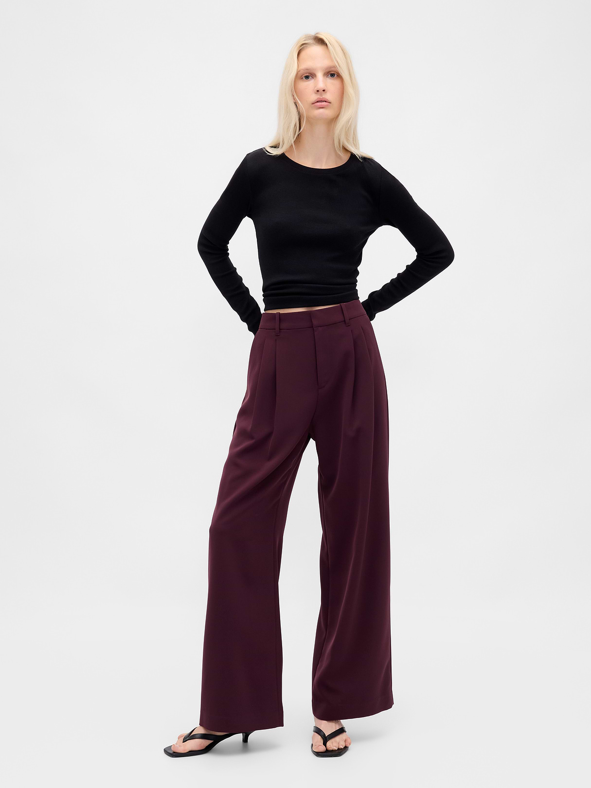 365 High Rise Pleated Trousers - Bordeaux purple