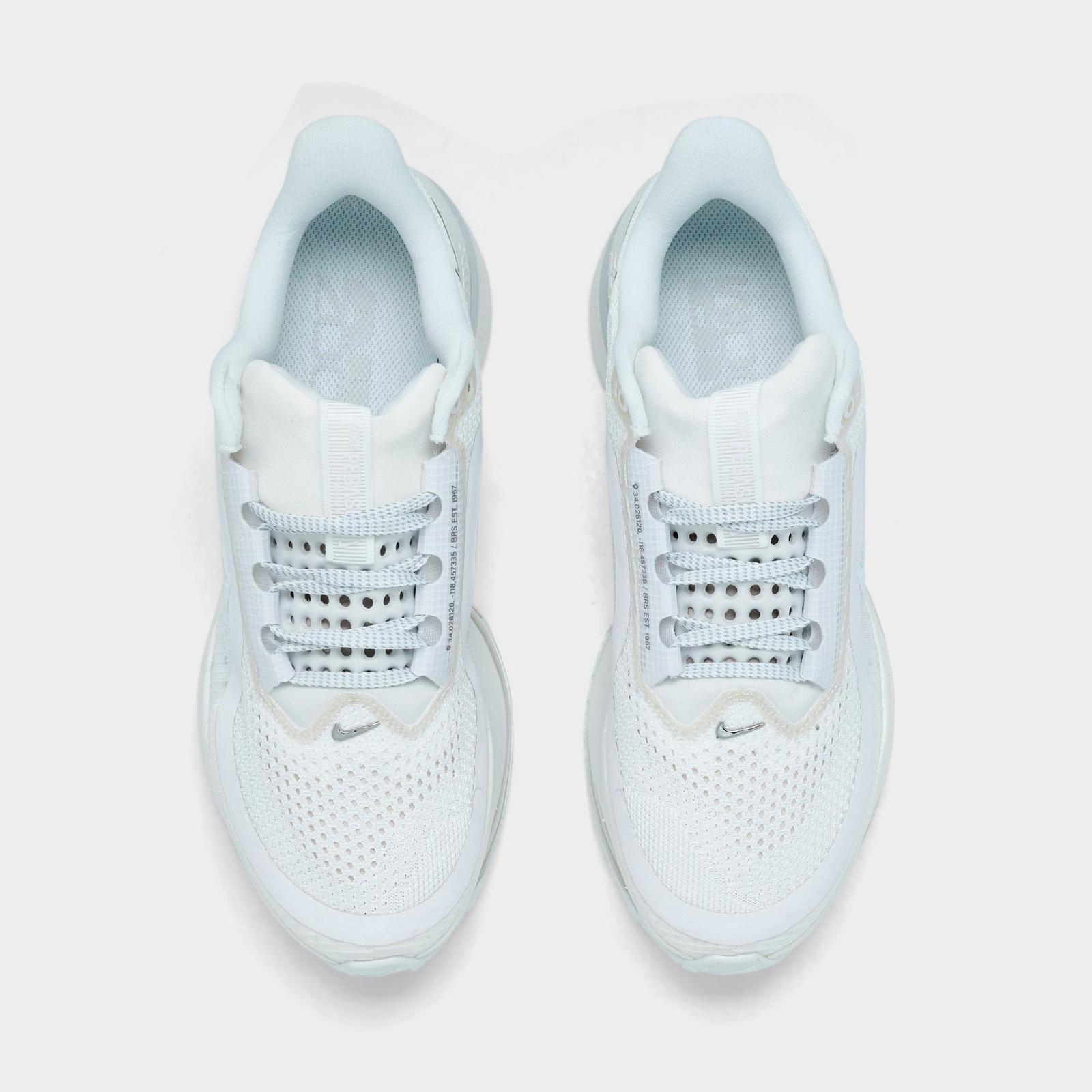 Women's Nike Pegasus Premium Running Shoes - Summit White/Pure Platinum/Pencil Point/White
