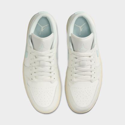 Women's Air Jordan Retro 1 Low Casual Shoes - Sail/Aura/Muslin/Jade Aura - view 5