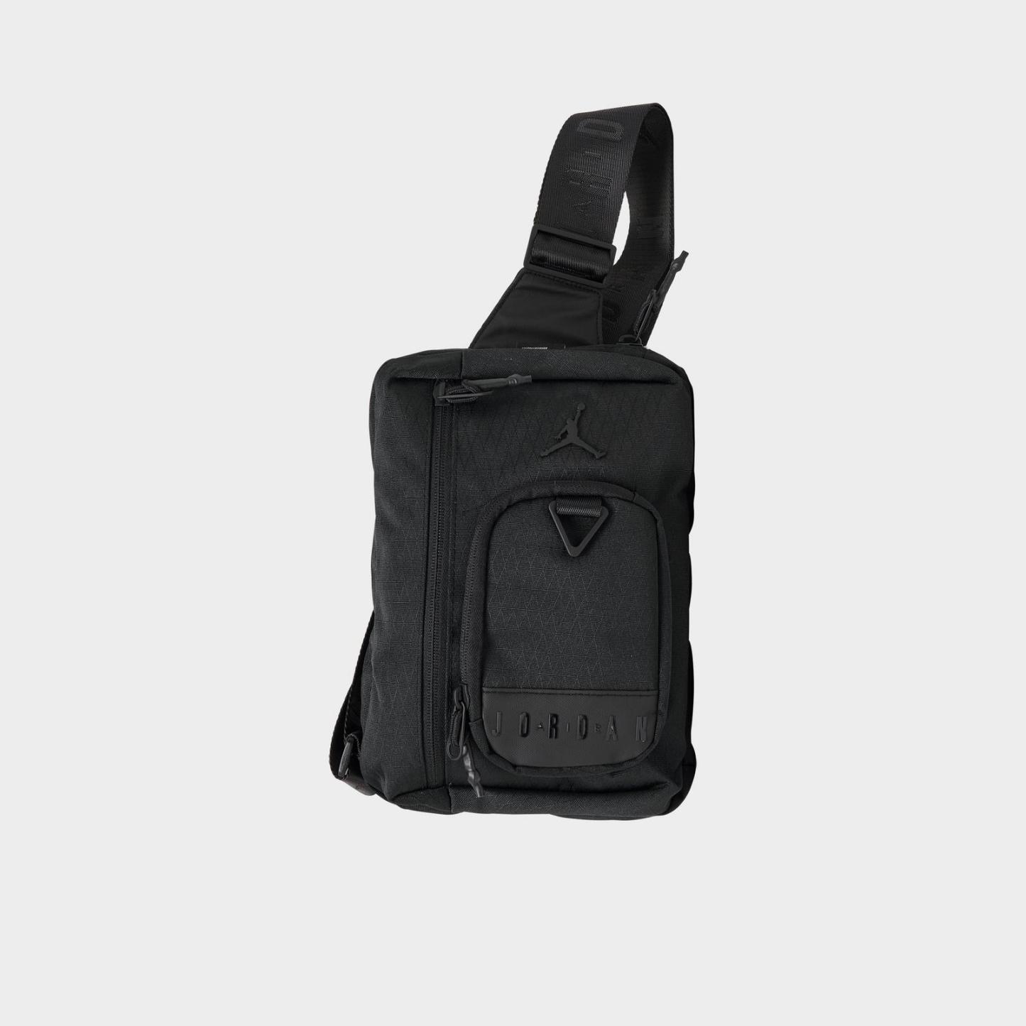 Jordan Collectors Crossbody Bag (3L) - Black - view 3