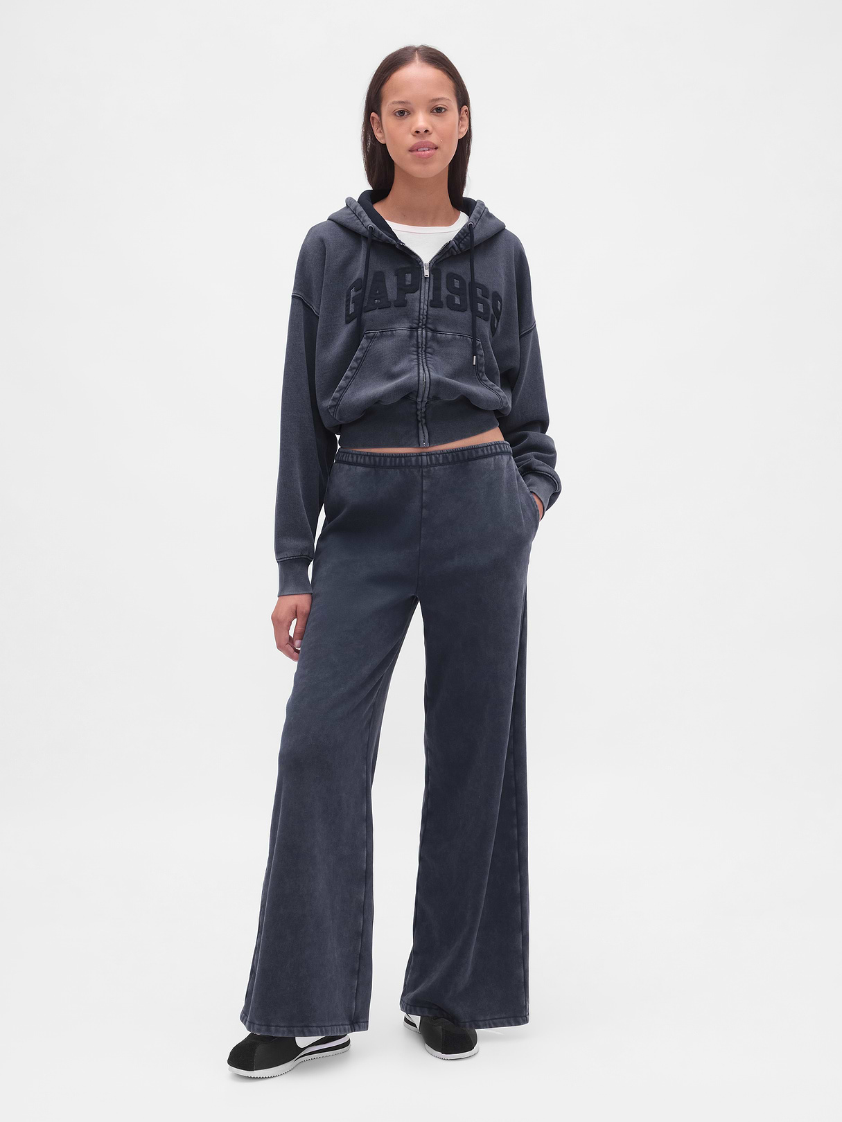 VintageSoft Baggy Sweatpants - Tapestry navy blue wash