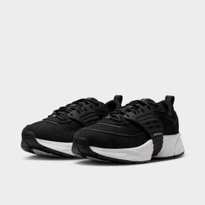 Men's Jordan Trunner O/S Casual Shoes - Black/White - view 2